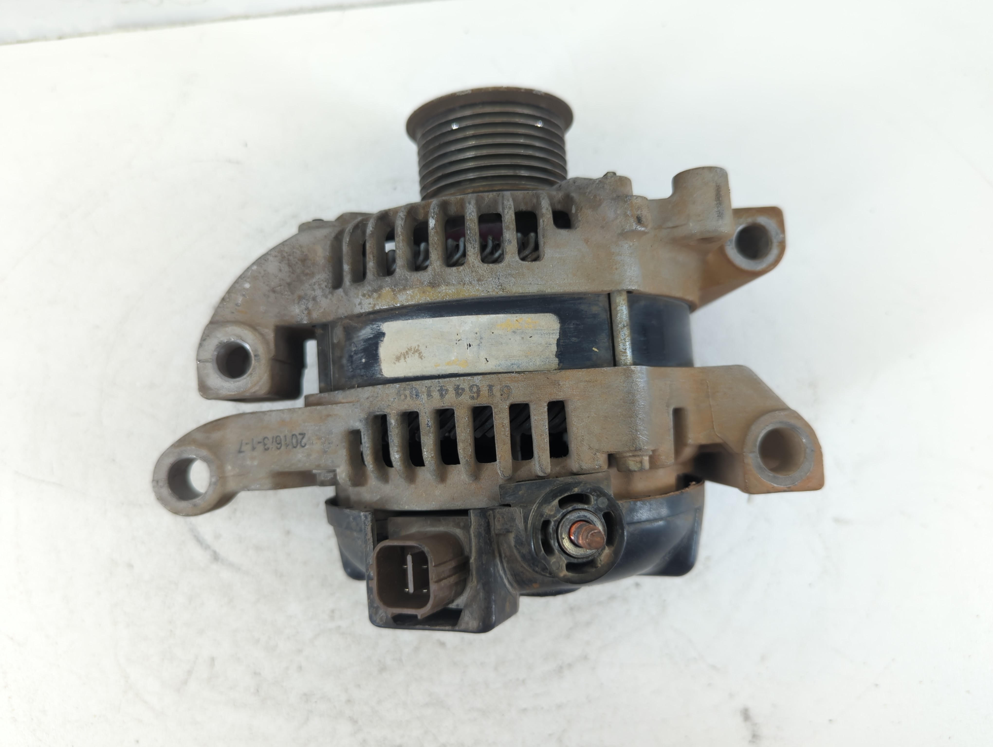 2016 Toyota Land Cruiser Alternator Generator Charging Assembly Engine Oem 665002 - Oemusedautoparts1.com