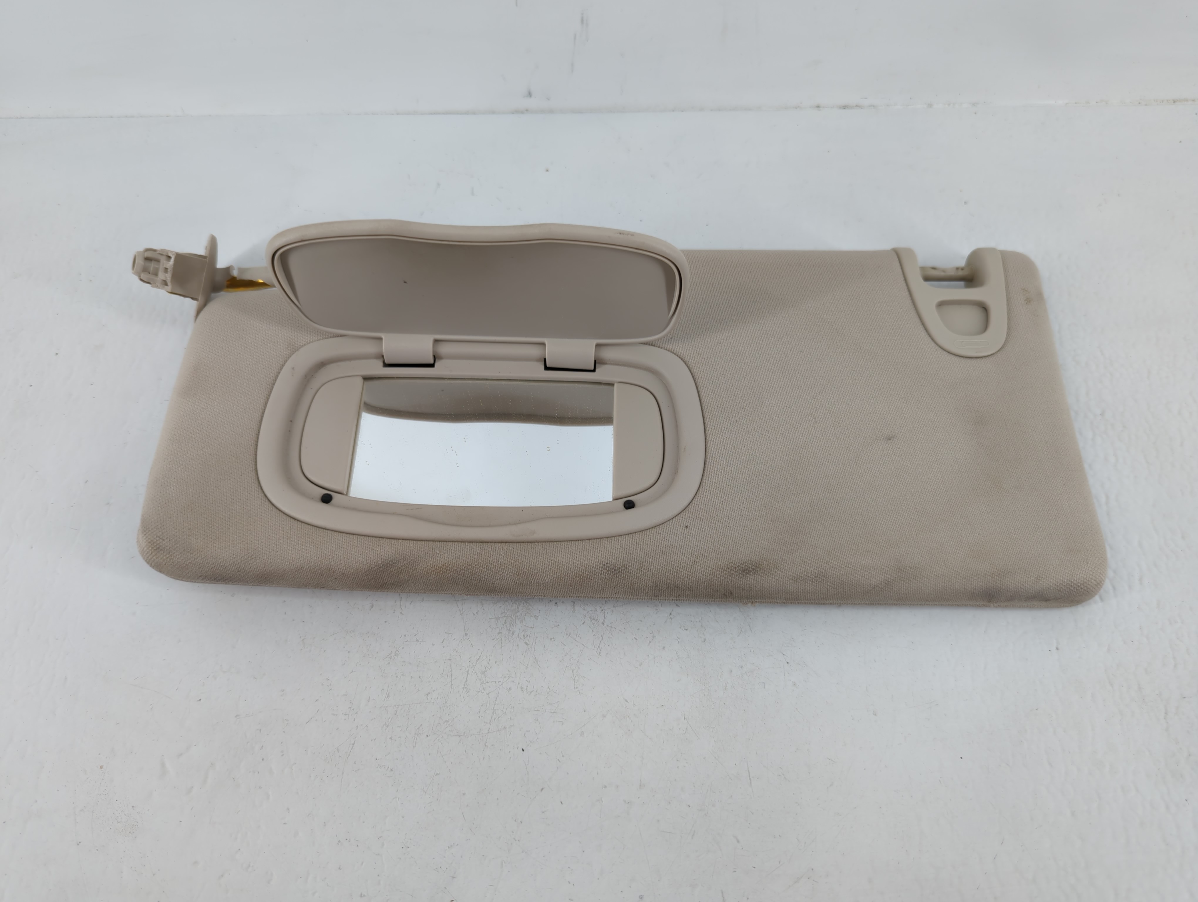 Picture of 2015-2015 Chrysler 200 Passenger Sun Visor Mirror Right Sunvisor Cream 665369