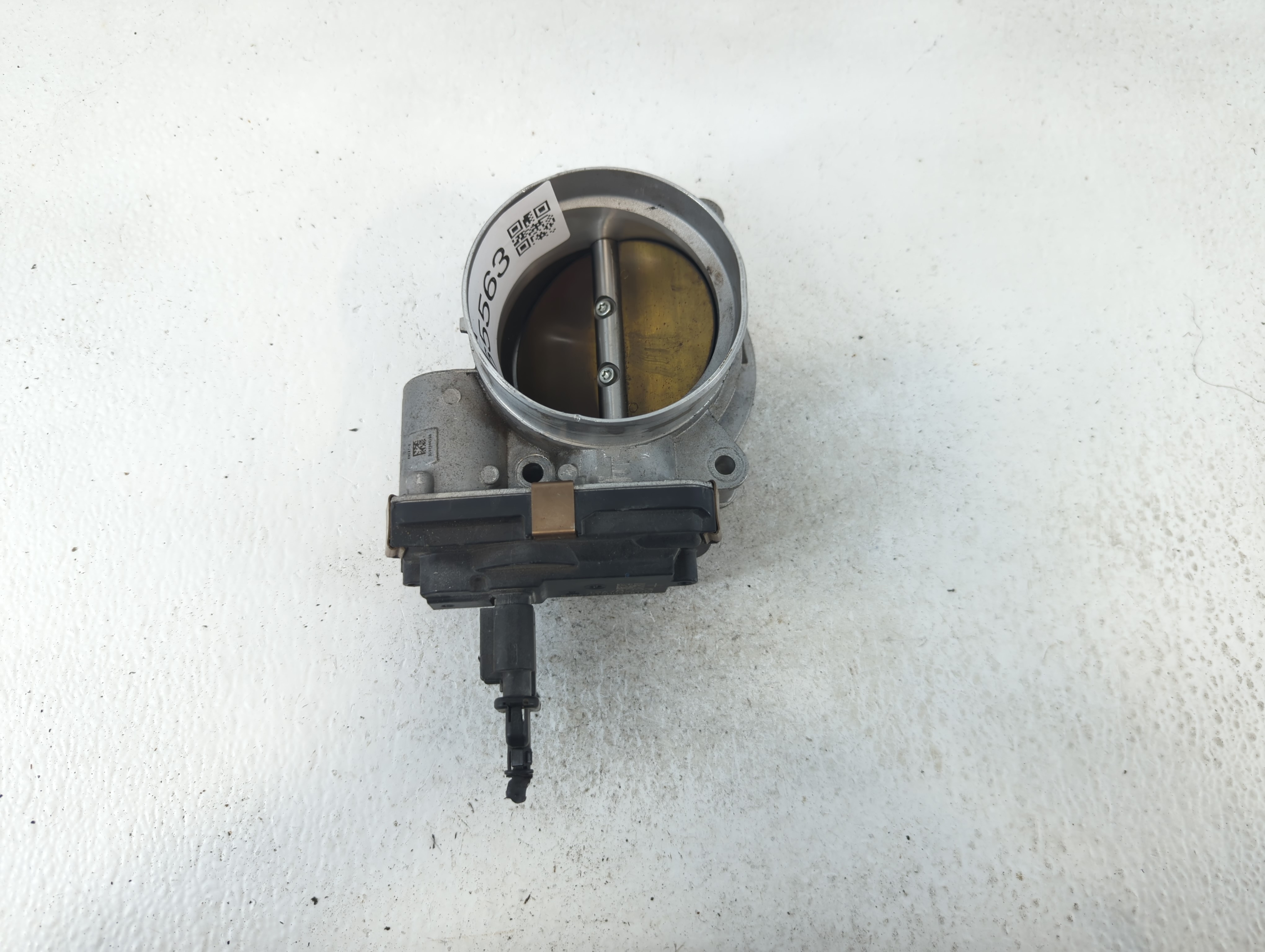 Picture of 2016-2021 Chevrolet Camaro Throttle Body 665563
