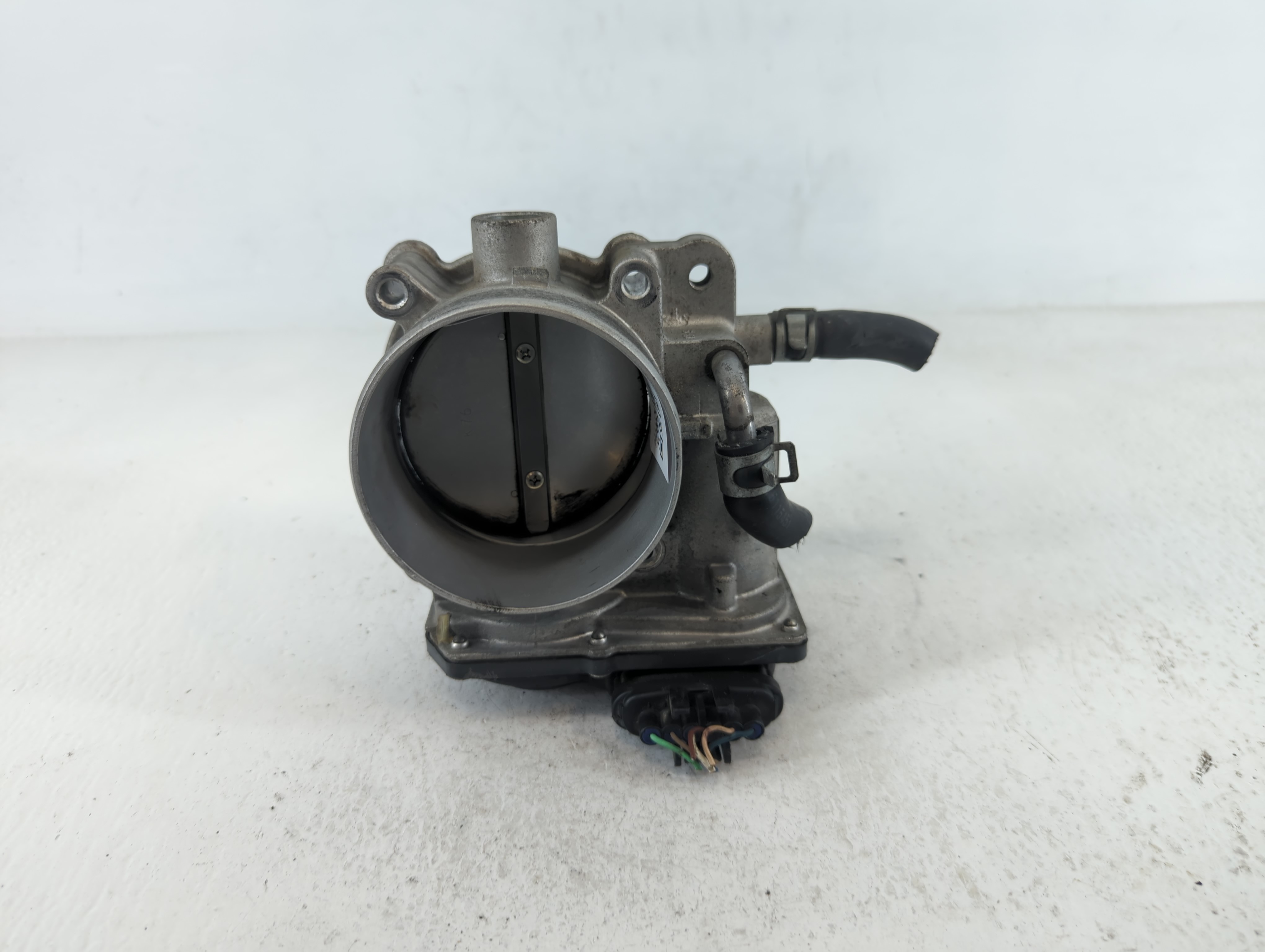 Mitsubishi Outlander Throttle Body 665805 - Oemusedautoparts1.com