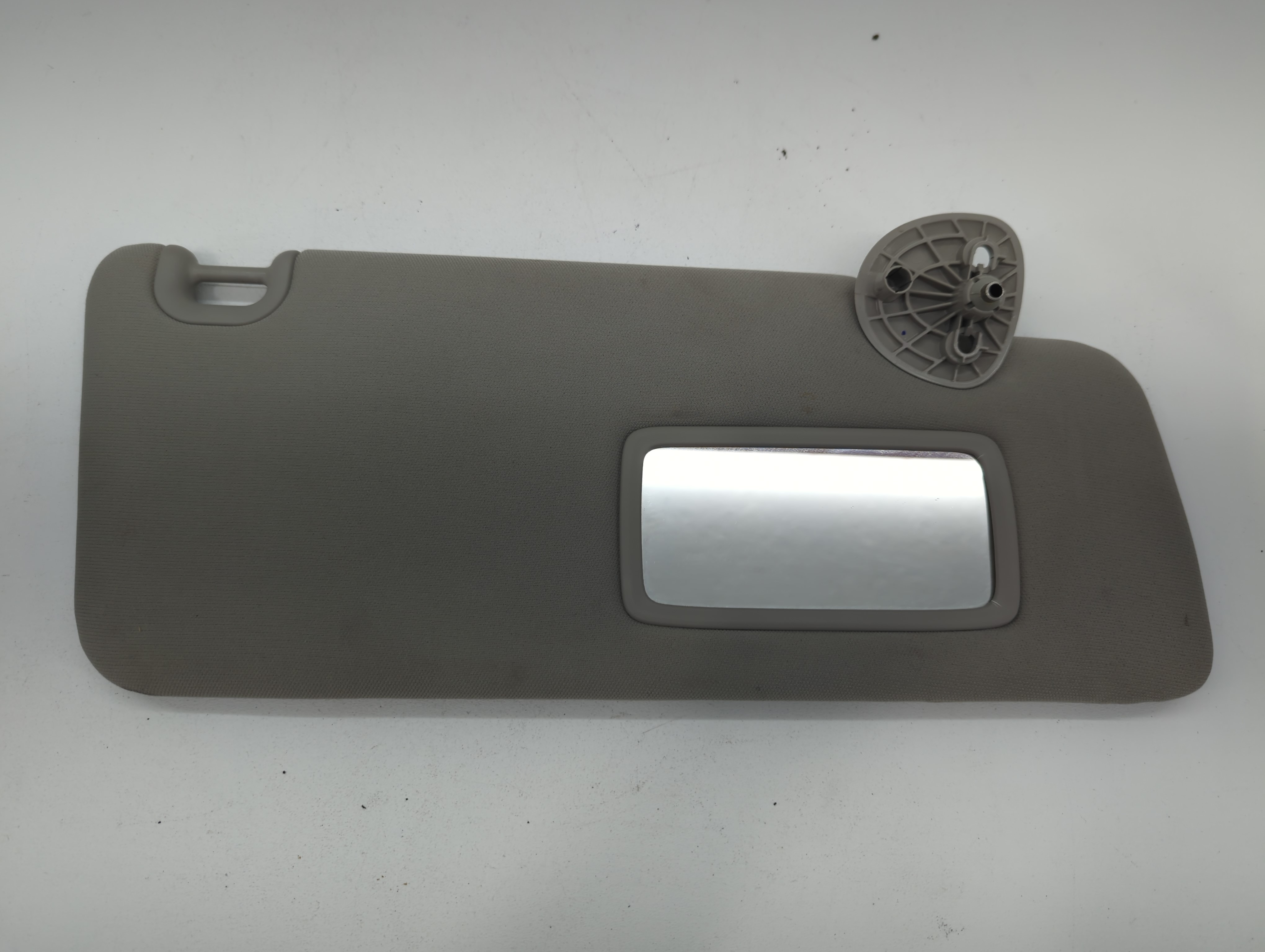 Picture of Dodge Ram 1500 Passenger Sun Visor Mirror Right Sunvisor Dark Grey 667133