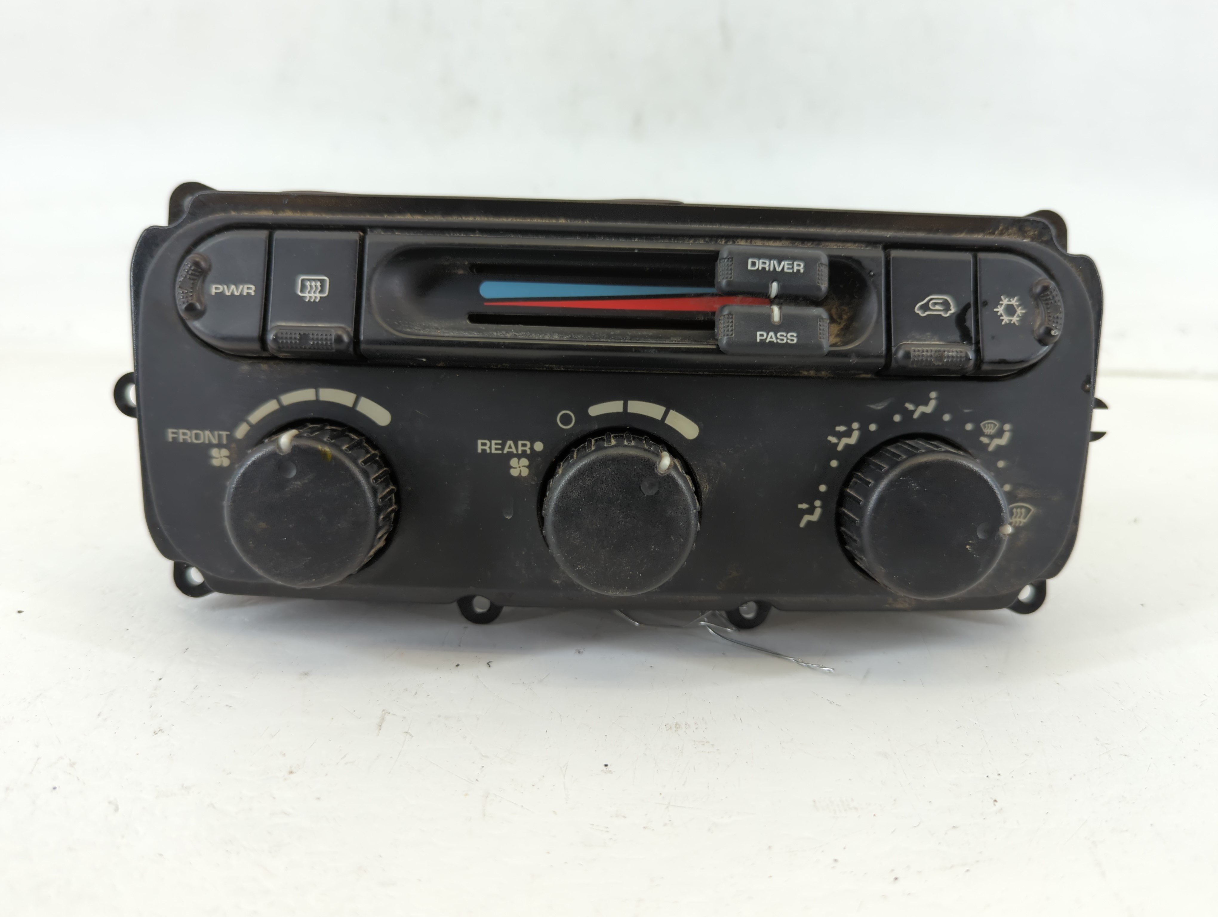 2001-2002 Dodge Caravan Ac Heater Climate Control 2100698726|05005003ae 667701 - Oemusedautoparts1.com