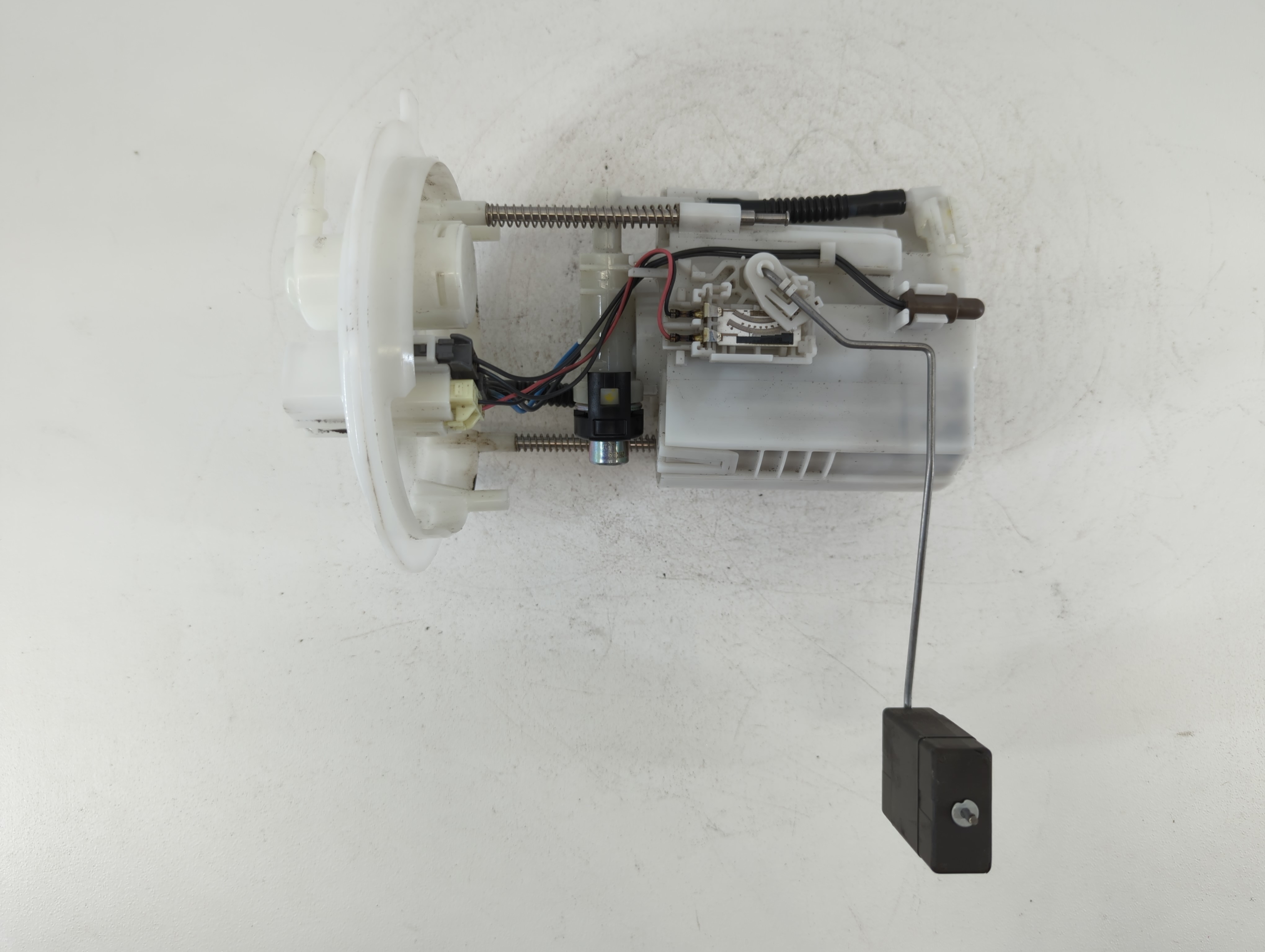 2013-2018 Nissan Altima Electrical Gas Fuel Pump Assembly 668041 - Oemusedautoparts1.com