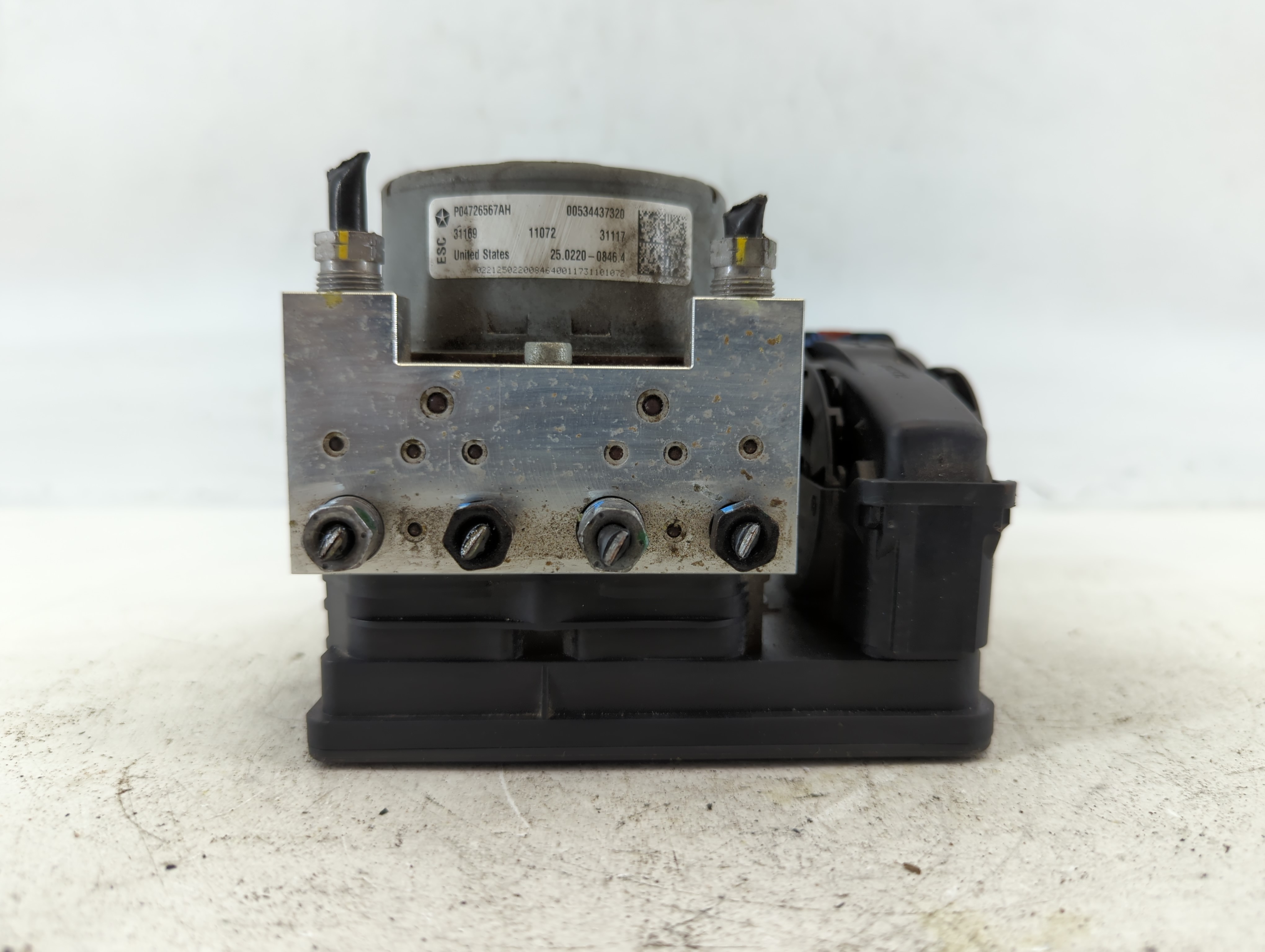2018 Jeep Compass Abs Pump Control Module 668669 - Oemusedautoparts1.com
