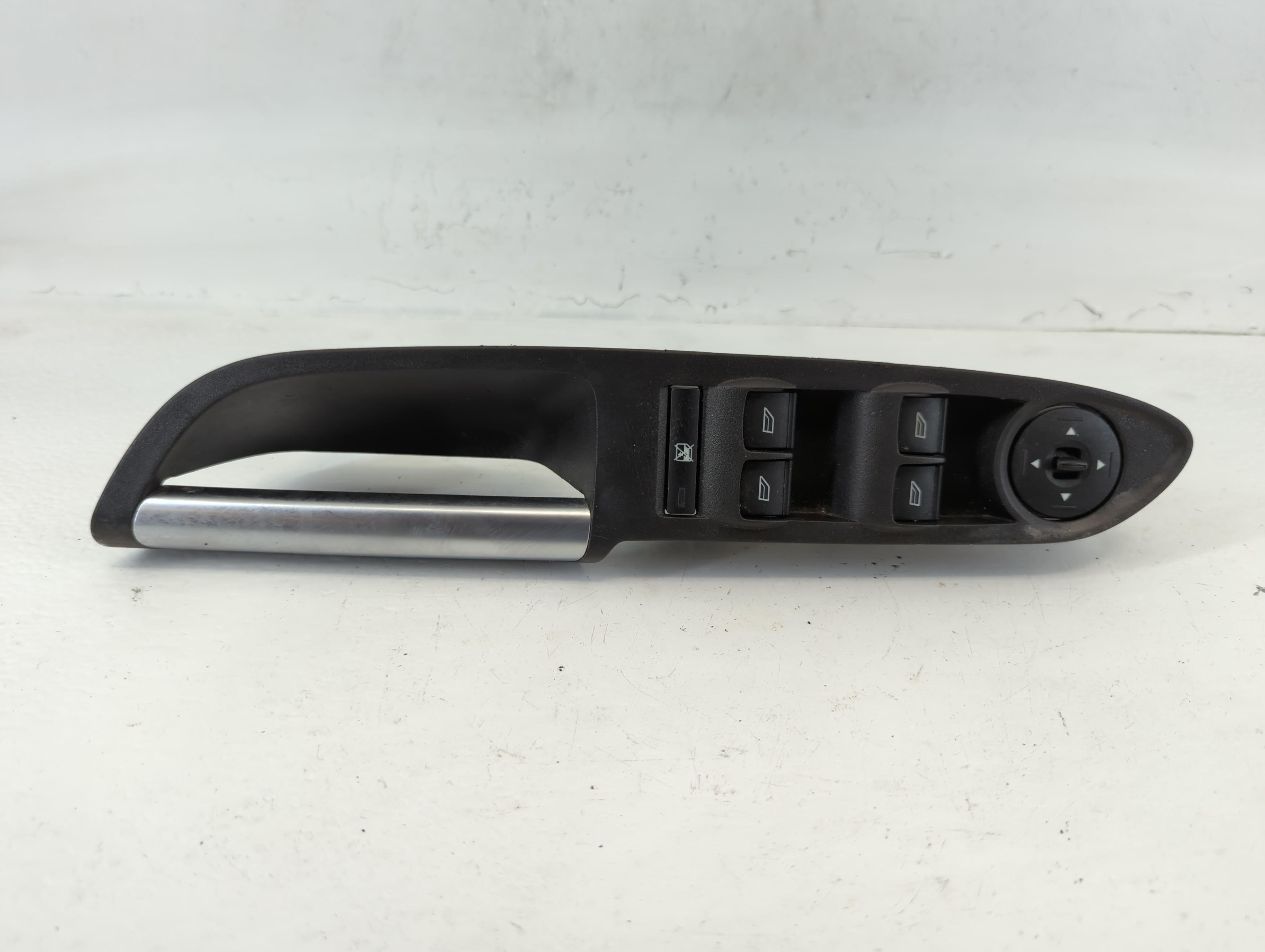 Picture of 2013-2019 Ford Escape Driver Left Door Master Power Window Switch 668779