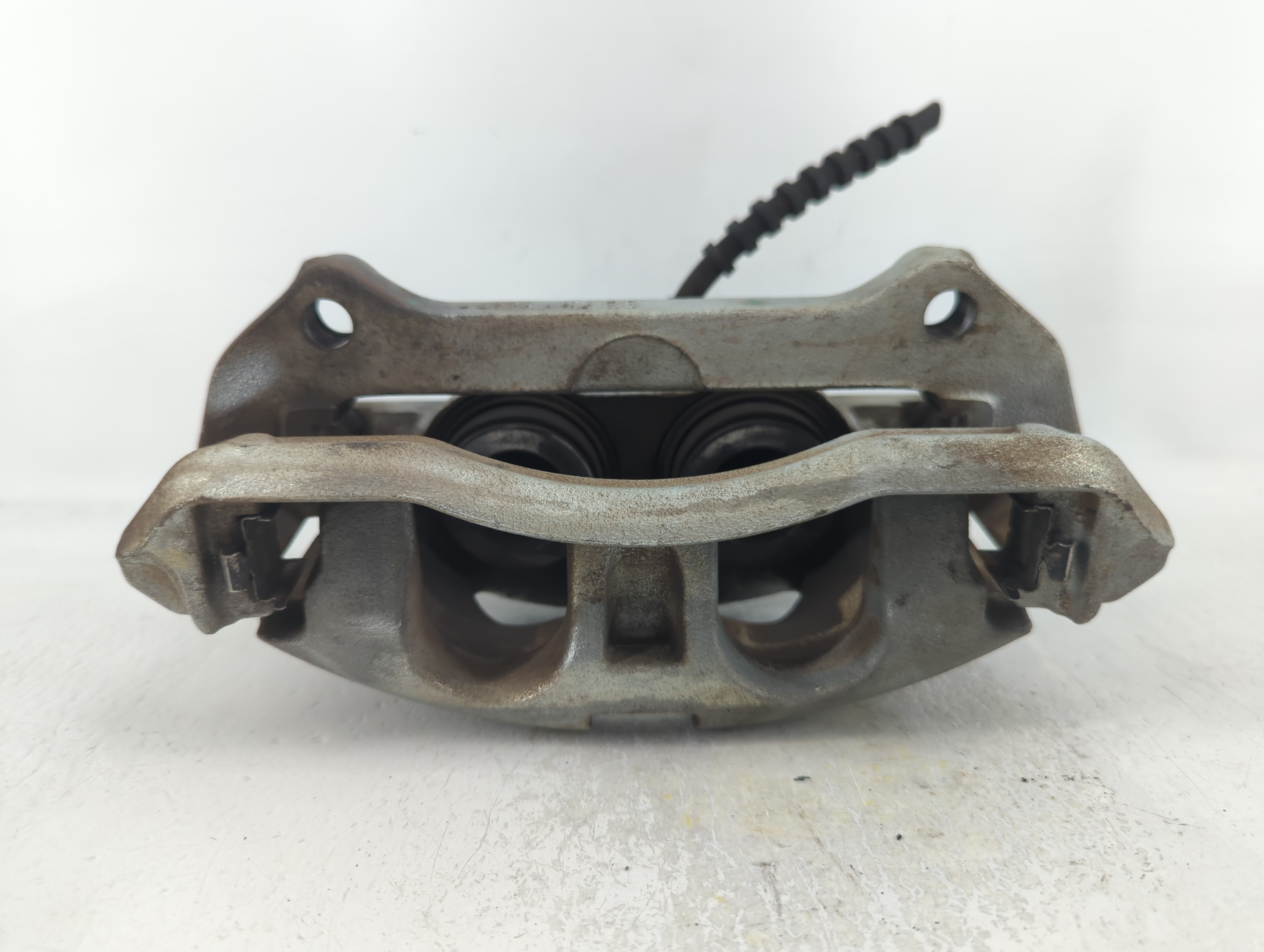 2015 Ford F-150 Front Passenger Right Brake Caliper 669007 - Oemusedautoparts1.com