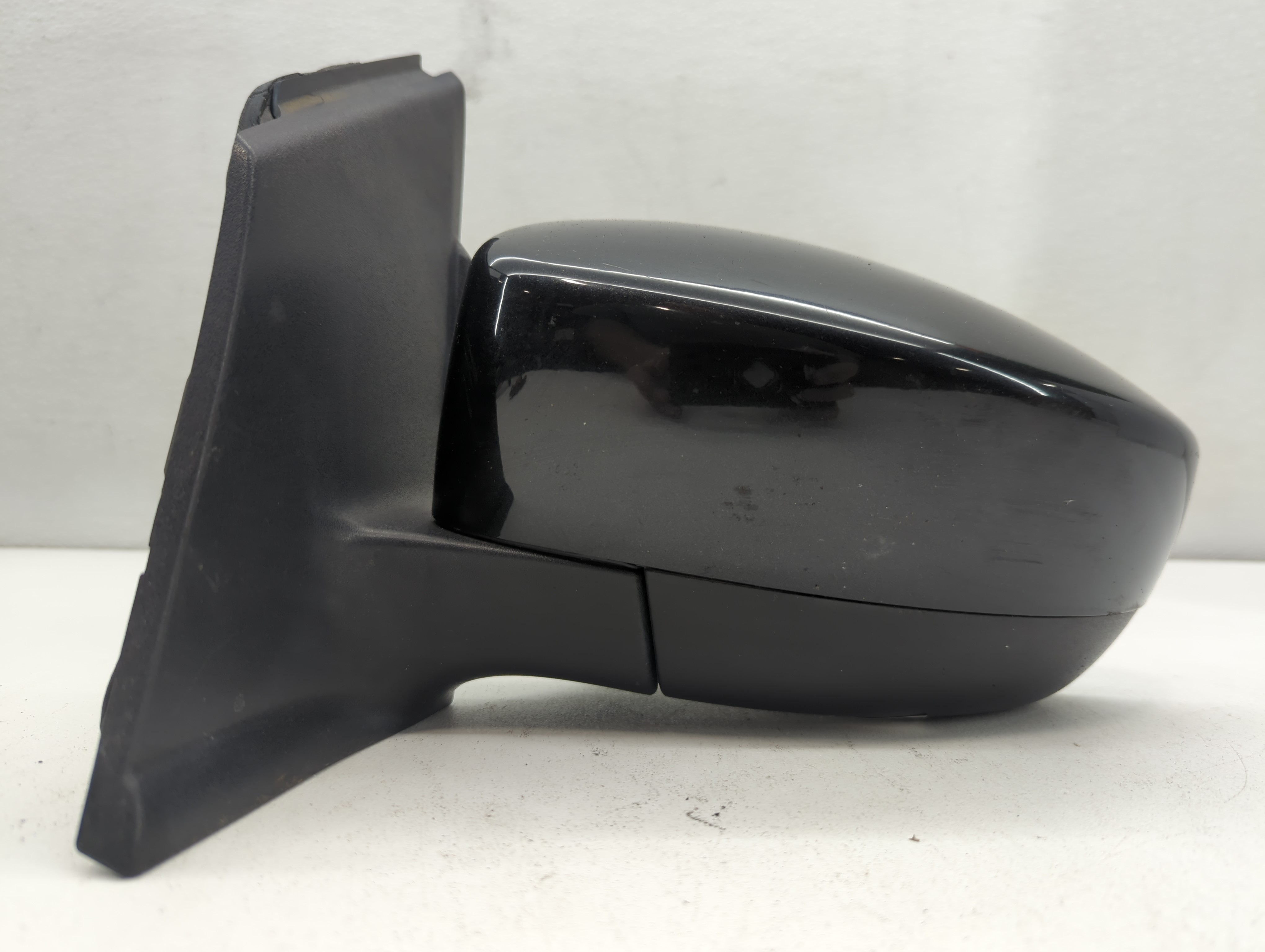 Picture of 2013-2016 Ford Escape Driver Left Side View Power Door Mirror Black 669401
