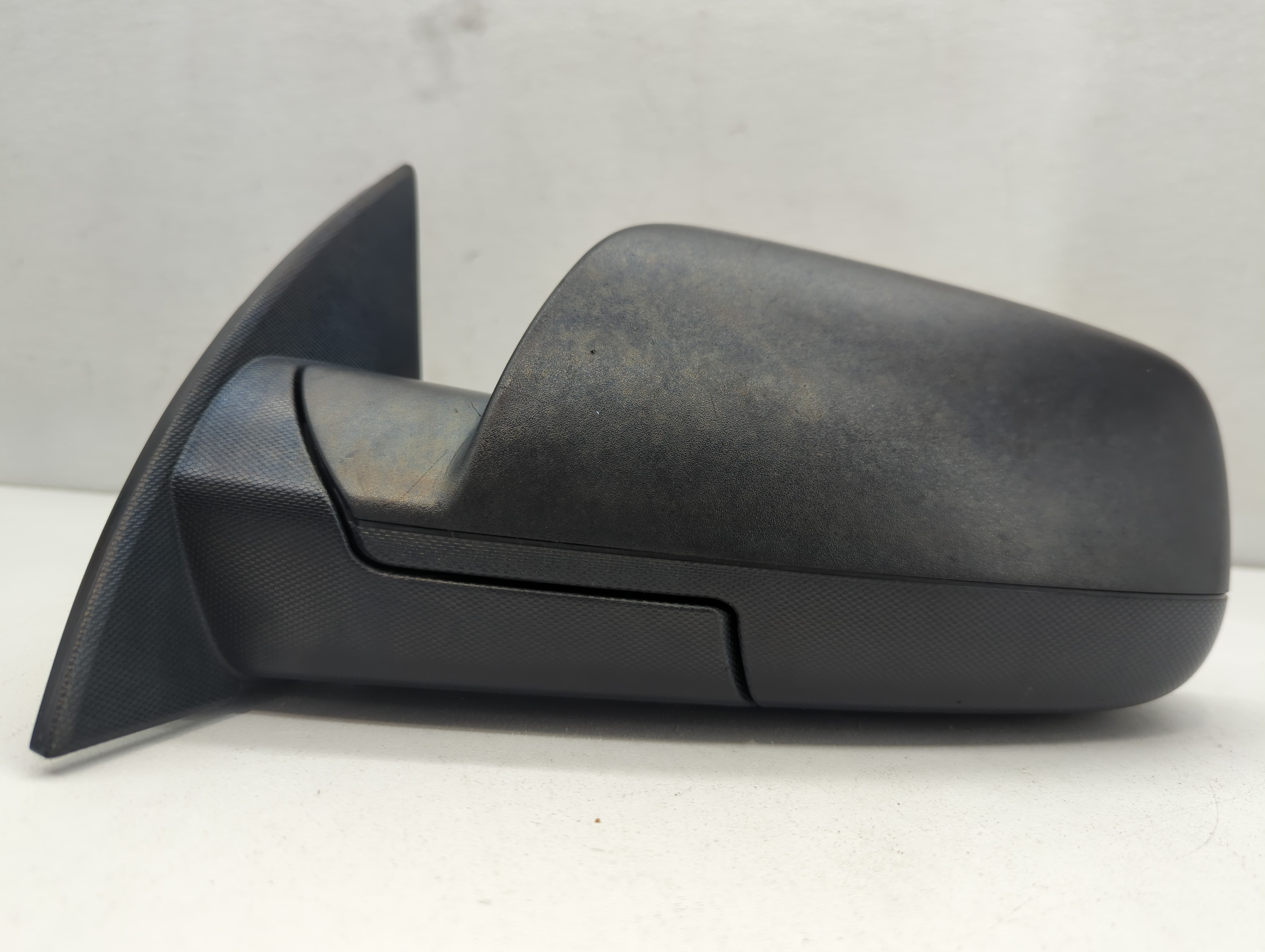 2015-2017 Chevrolet Equinox Driver Left Side View Power Door Mirror Black 669491 - Oemusedautoparts1.com