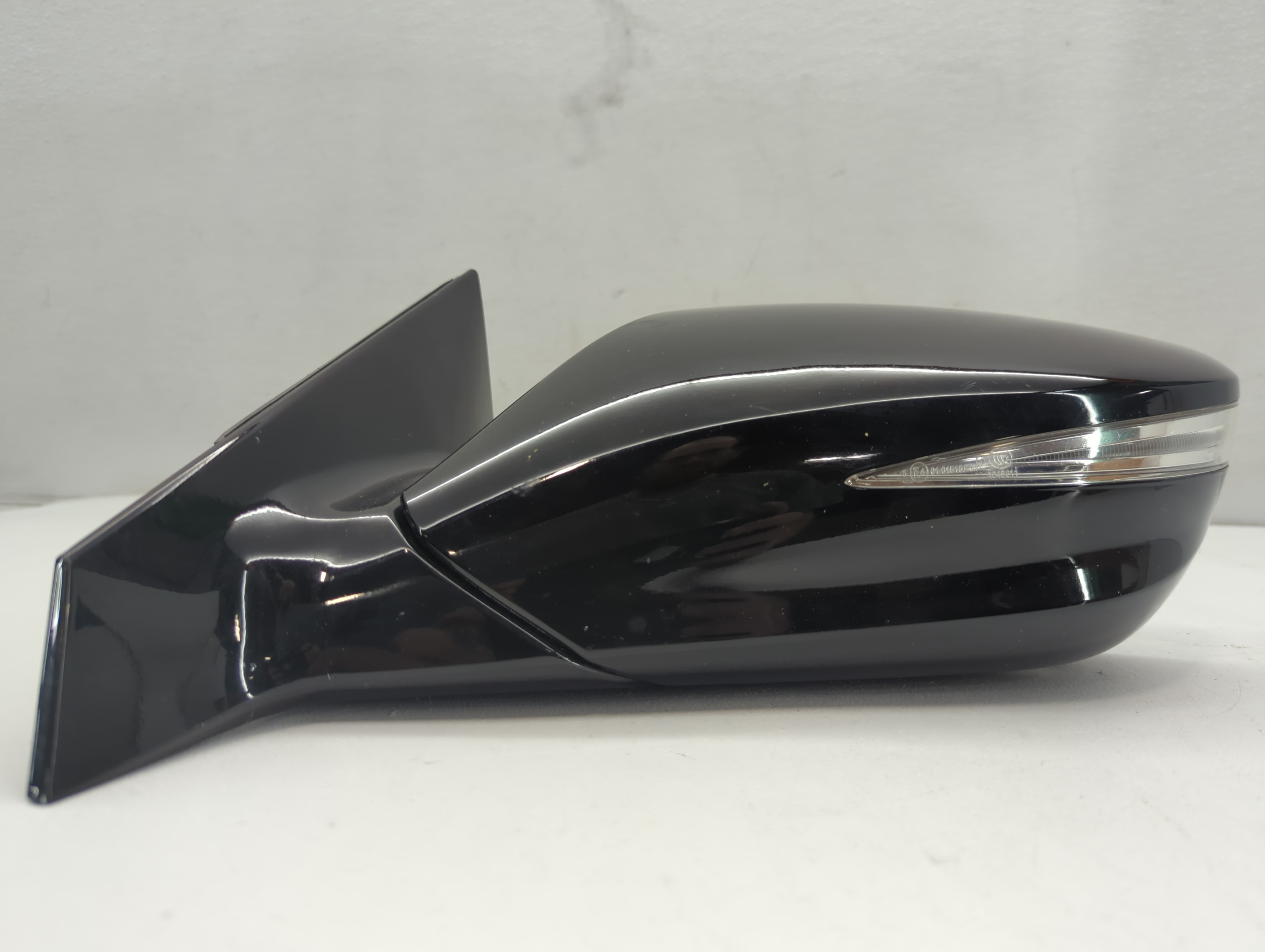 Picture of 2014-2014 Hyundai Azera Driver Left Side View Power Door Mirror Black 669612