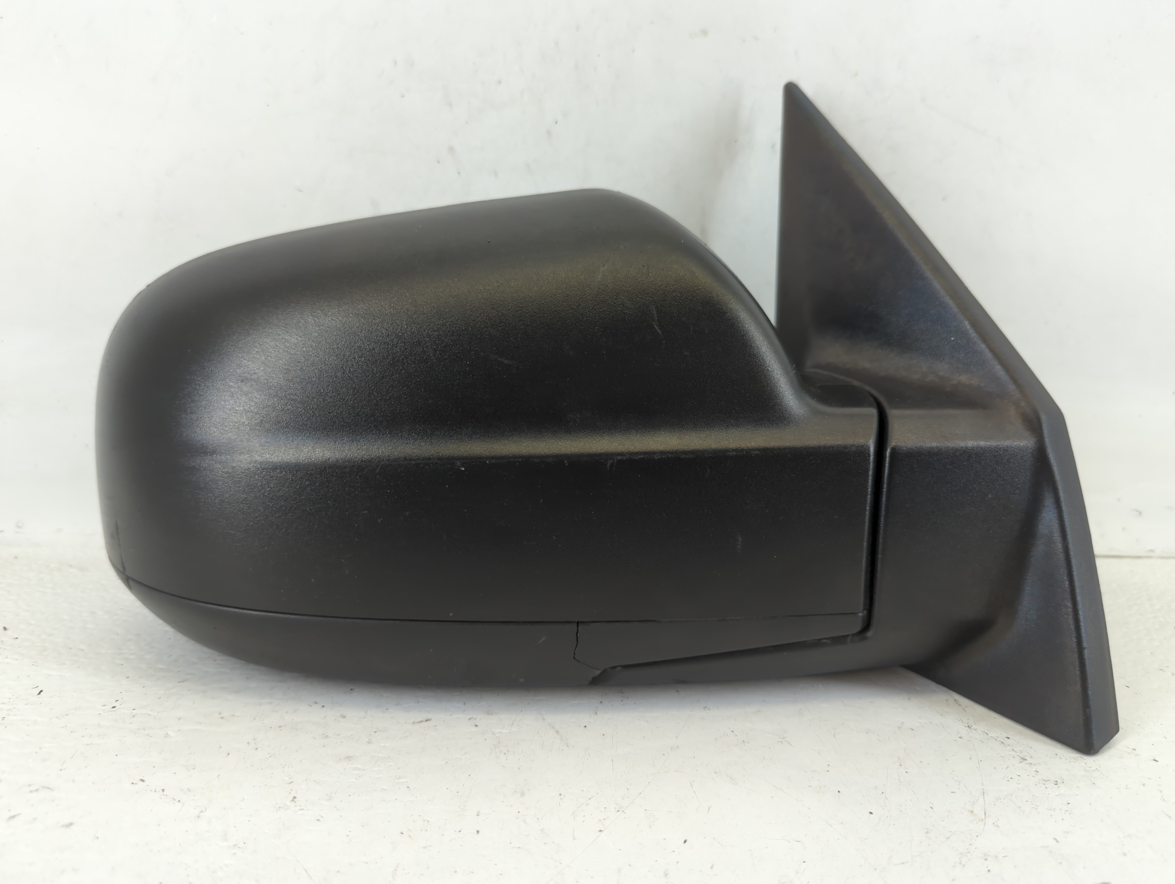 Picture of 2005-2009 Hyundai Tucson Driver Left Side View Power Door Mirror Black 669757