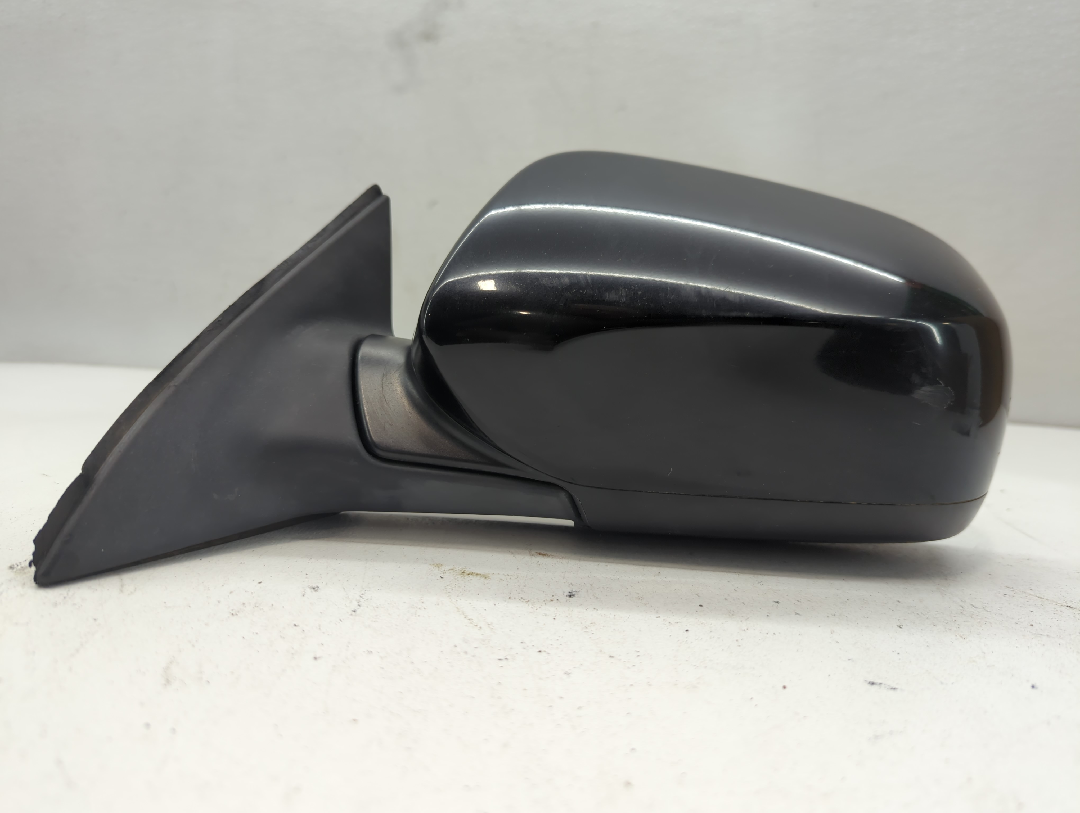 2011-2014 Subaru Legacy Driver Left Side View Power Door Mirror Black 669872 - Oemusedautoparts1.com