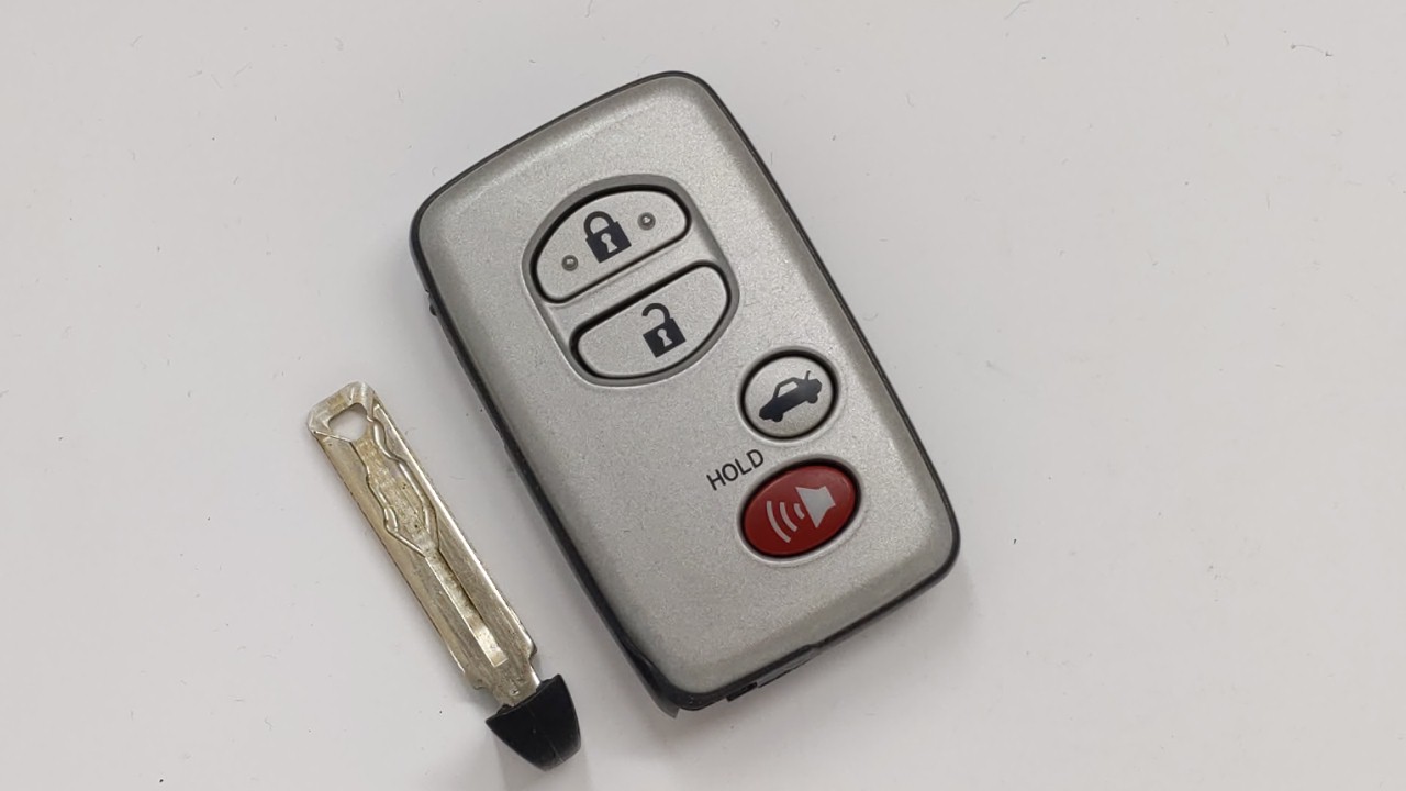 Toyota Avalon Keyless Entry Remote Fob Hyq14aab   271451-0140 4 Buttons 67027 - Oemusedautoparts1.com