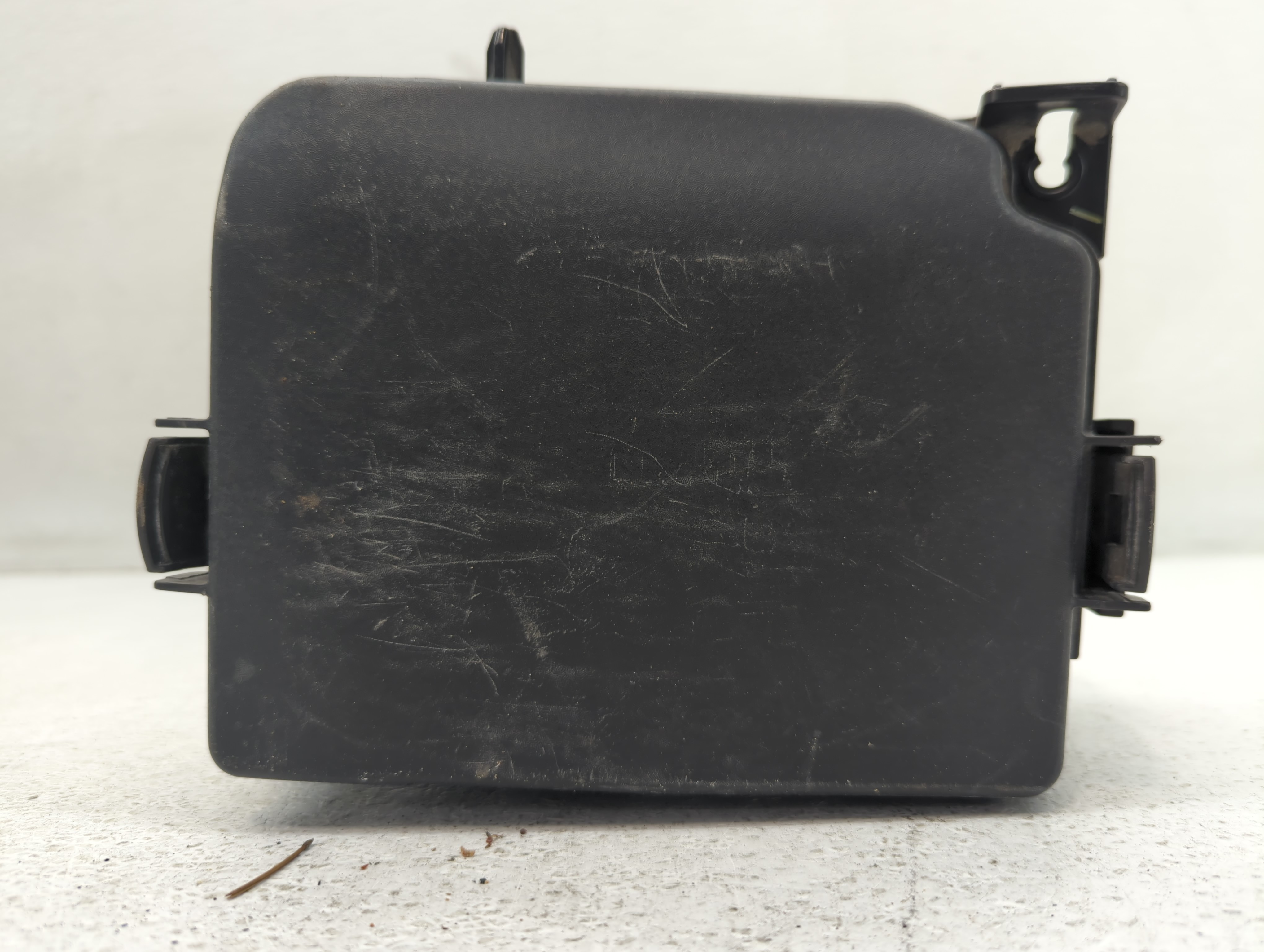 2014-2016 Hyundai Elantra Fusebox Fuse Box Relay Module 91951-3x710 671967 - Oemusedautoparts1.com