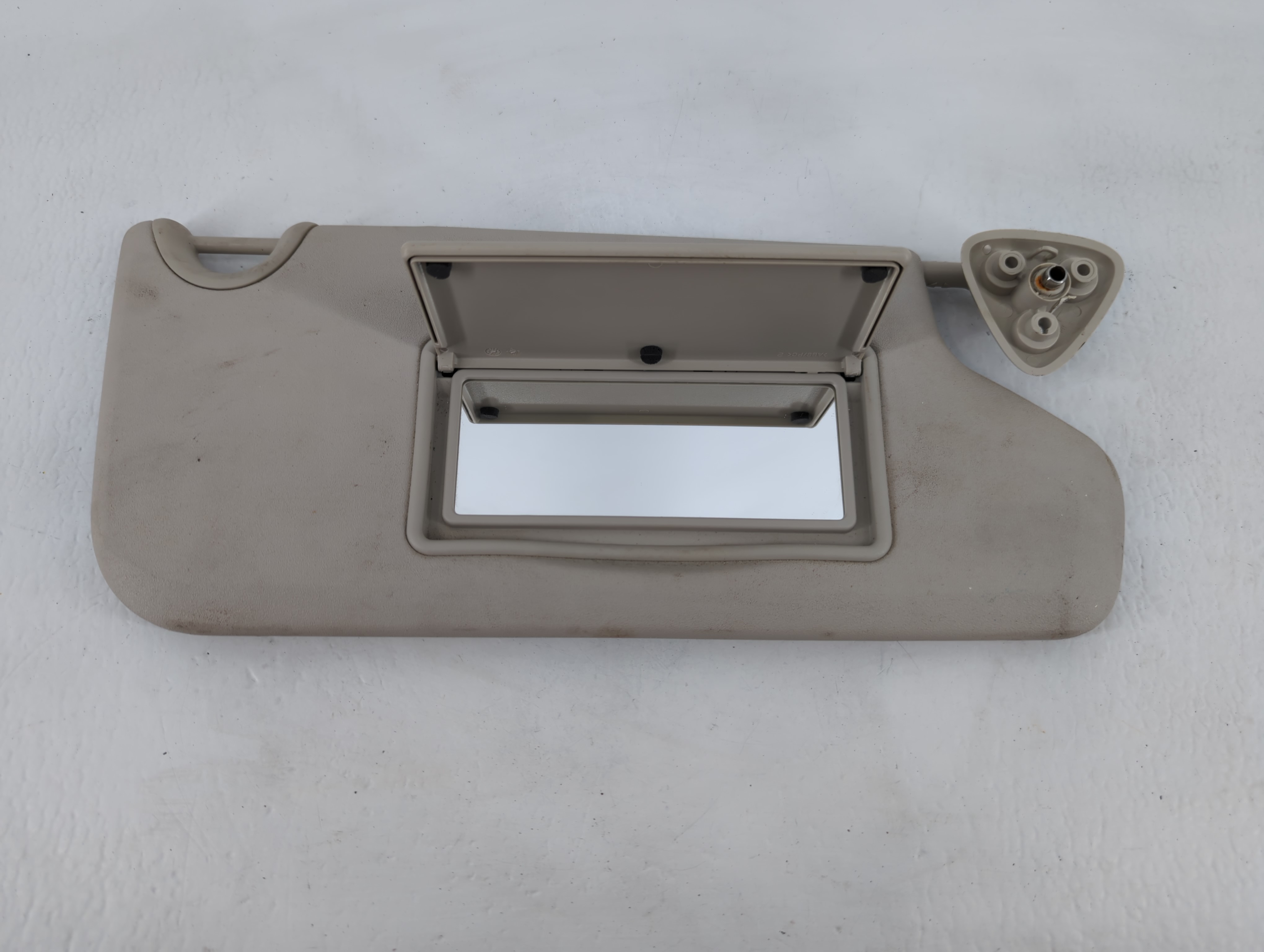 2015 Dodge Journey Passenger Sun Visor Mirror Right Sunvisor Light Beige 672338 - Oemusedautoparts1.com