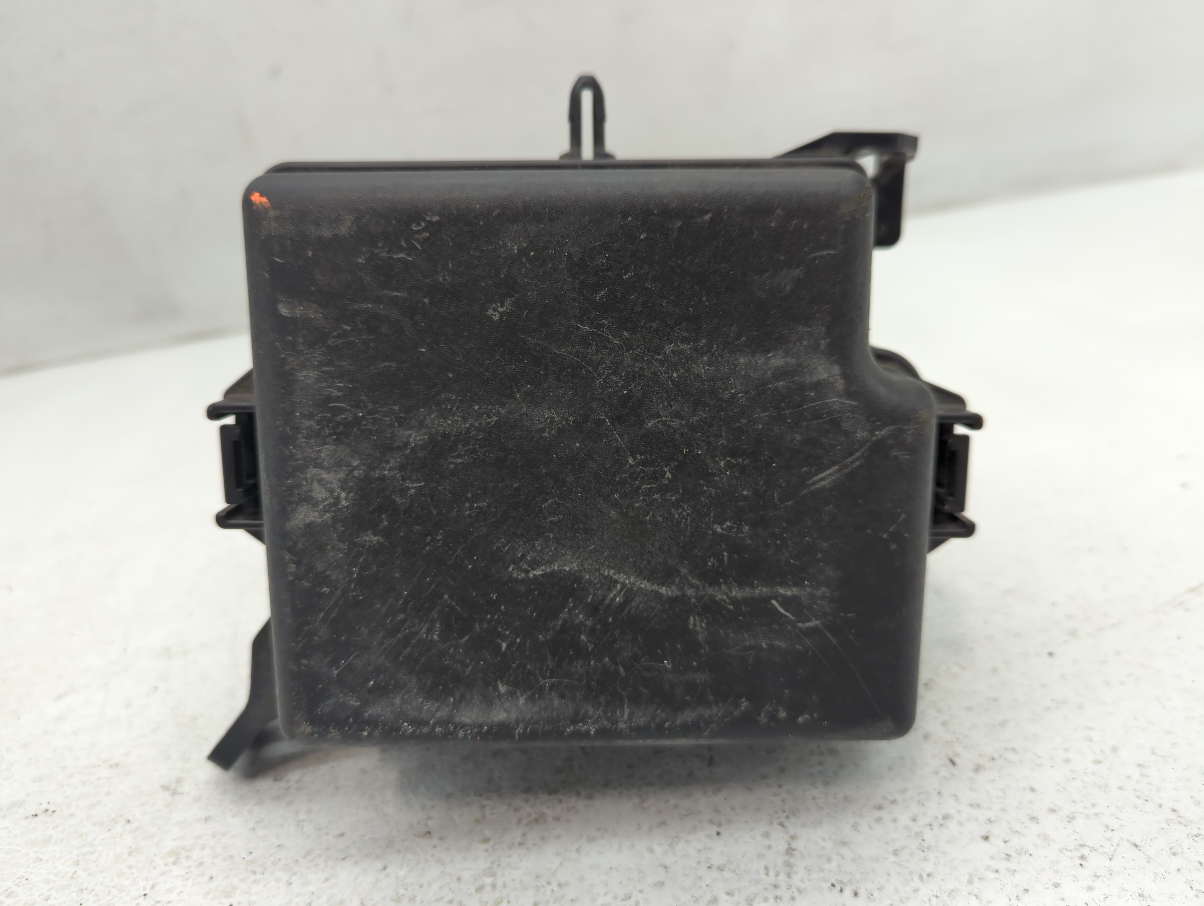 2014-2014 Kia Soul Fusebox Fuse Box Relay Module 91950-b2090|91950-b2050 672515 - Oemusedautoparts1.com