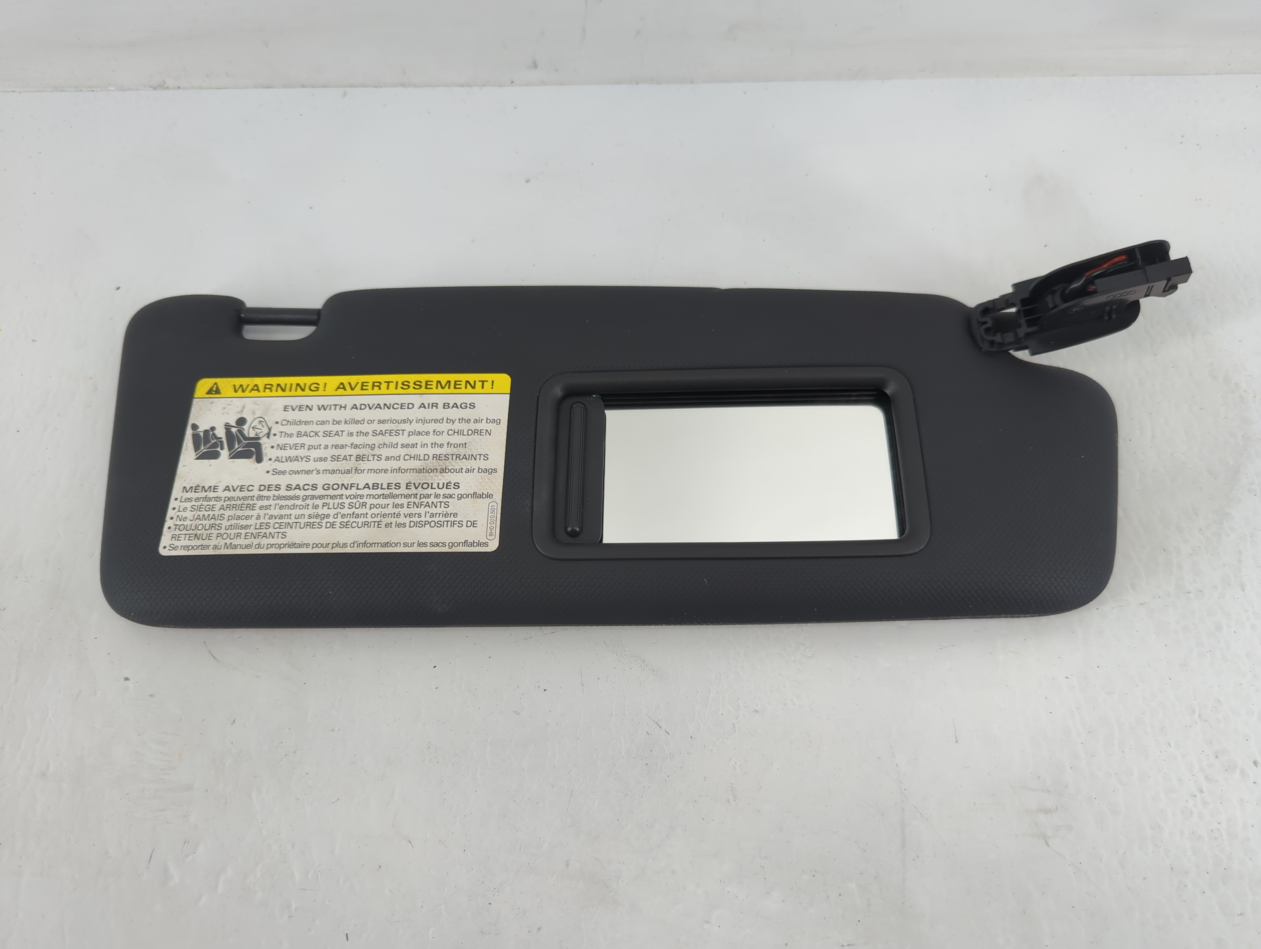 Picture of Audi Q5 Passenger Sun Visor Mirror Right Sunvisor Black 672581