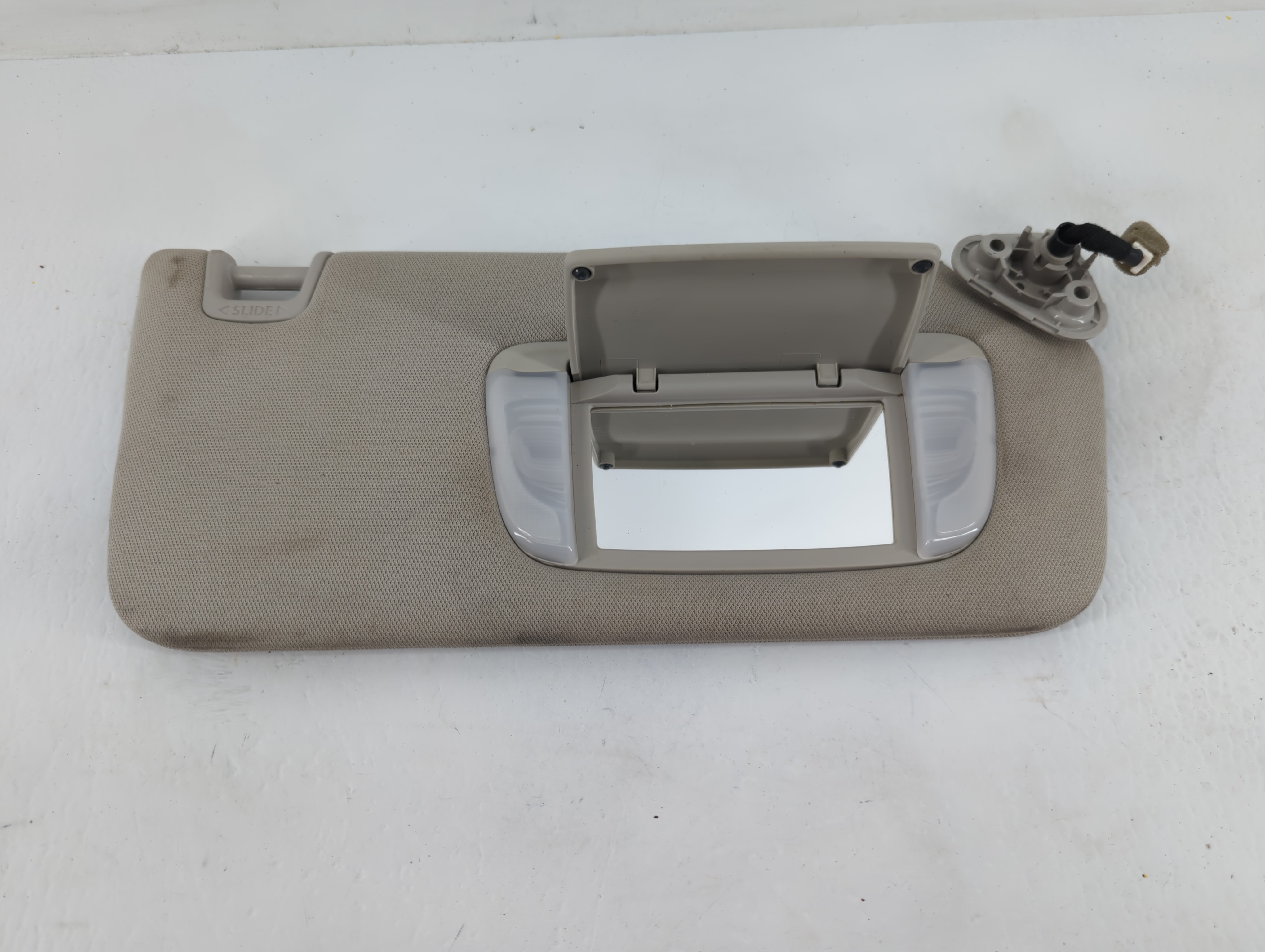 Picture of 2015-2022 Subaru Legacy Passenger Sun Visor Mirror Right Sunvisor 672659