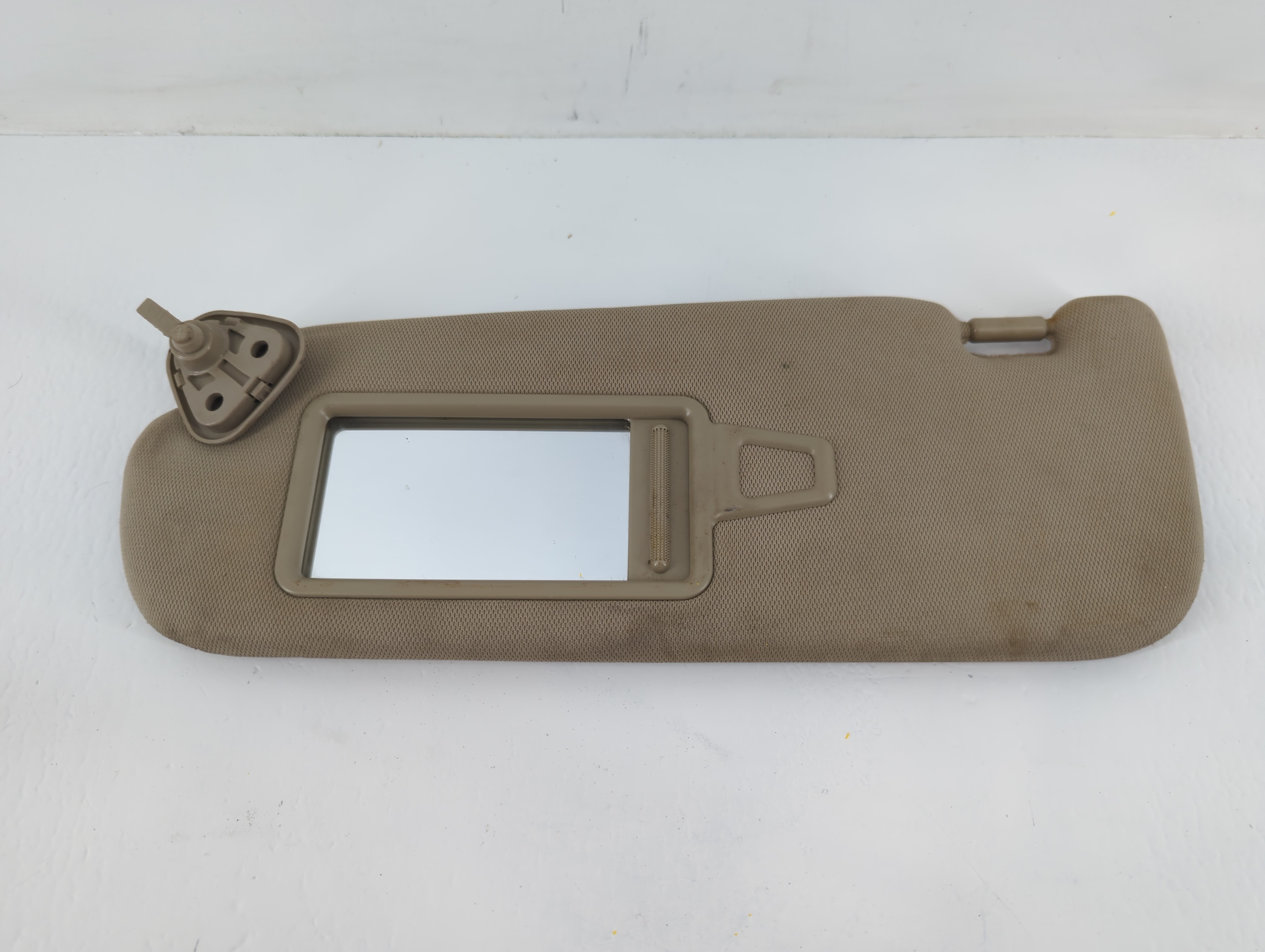 2011-2016 Kia Optima Driver Sun Visor Mirror Left Sunvisor Beige 672874 - Oemusedautoparts1.com