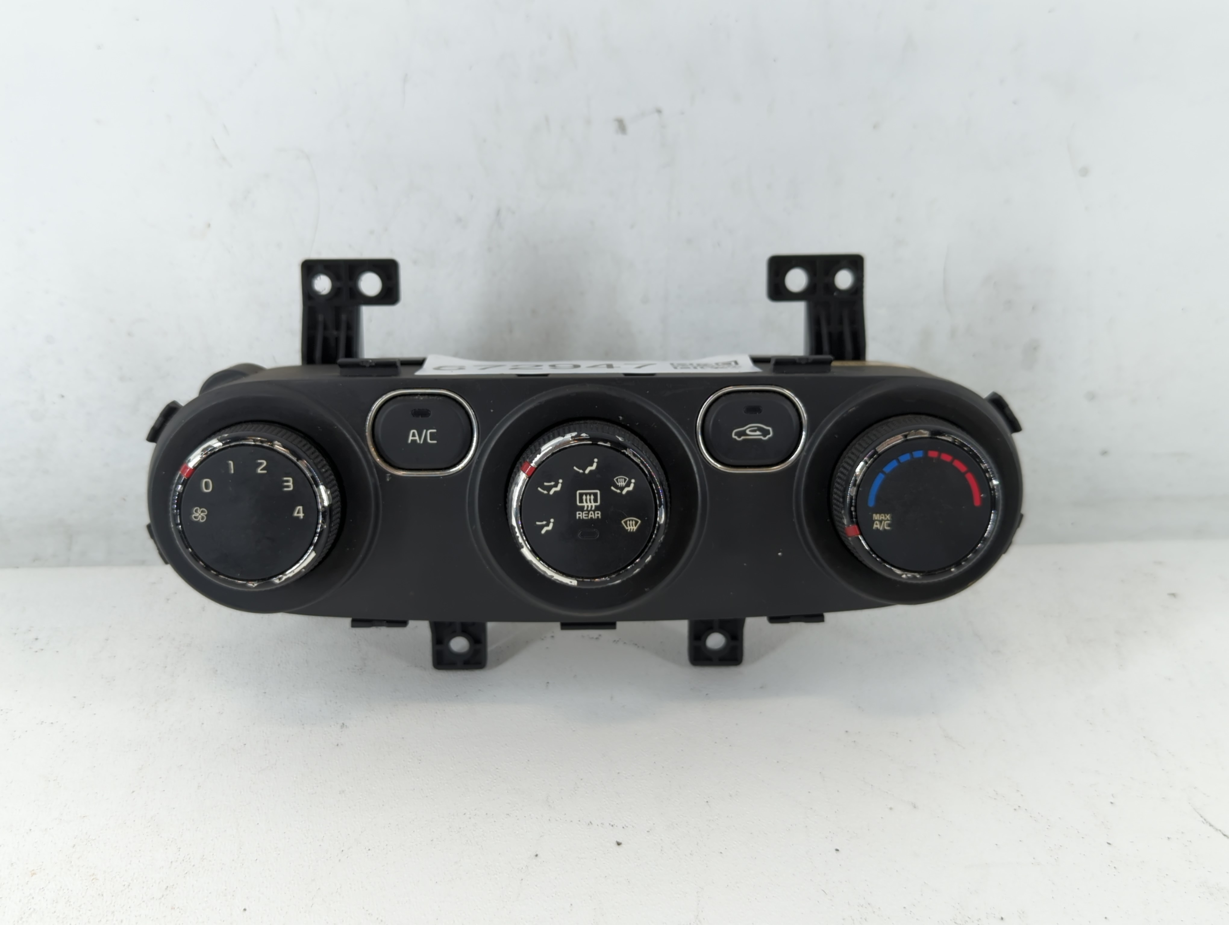 Picture of 2017-2018 Kia Forte Ac Heater Climate Control Pyd01 20160517 0733 672947