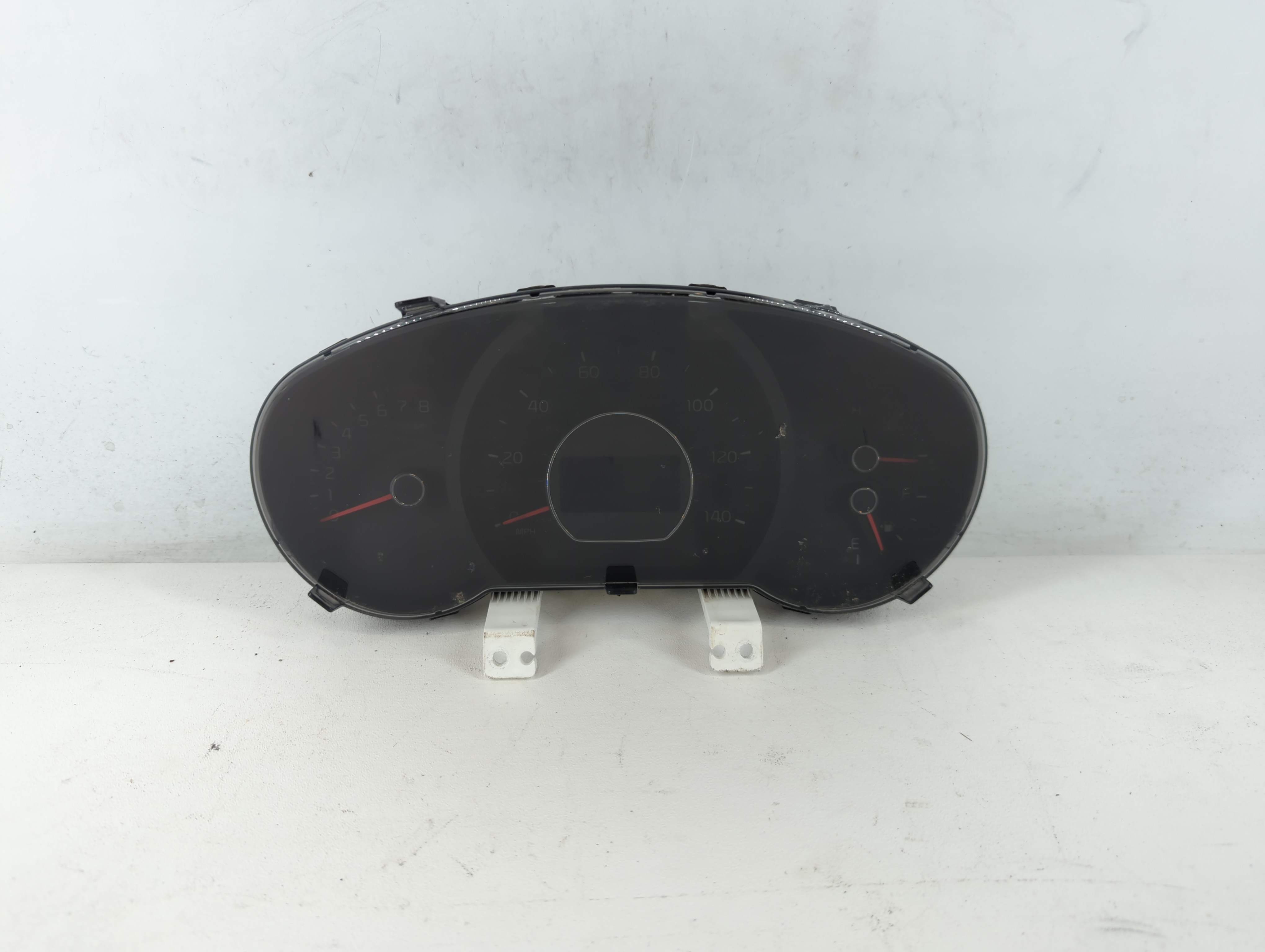 2014-2015 Kia Soul Speedometer Instrument Cluster Gauges 673201 - Oemusedautoparts1.com