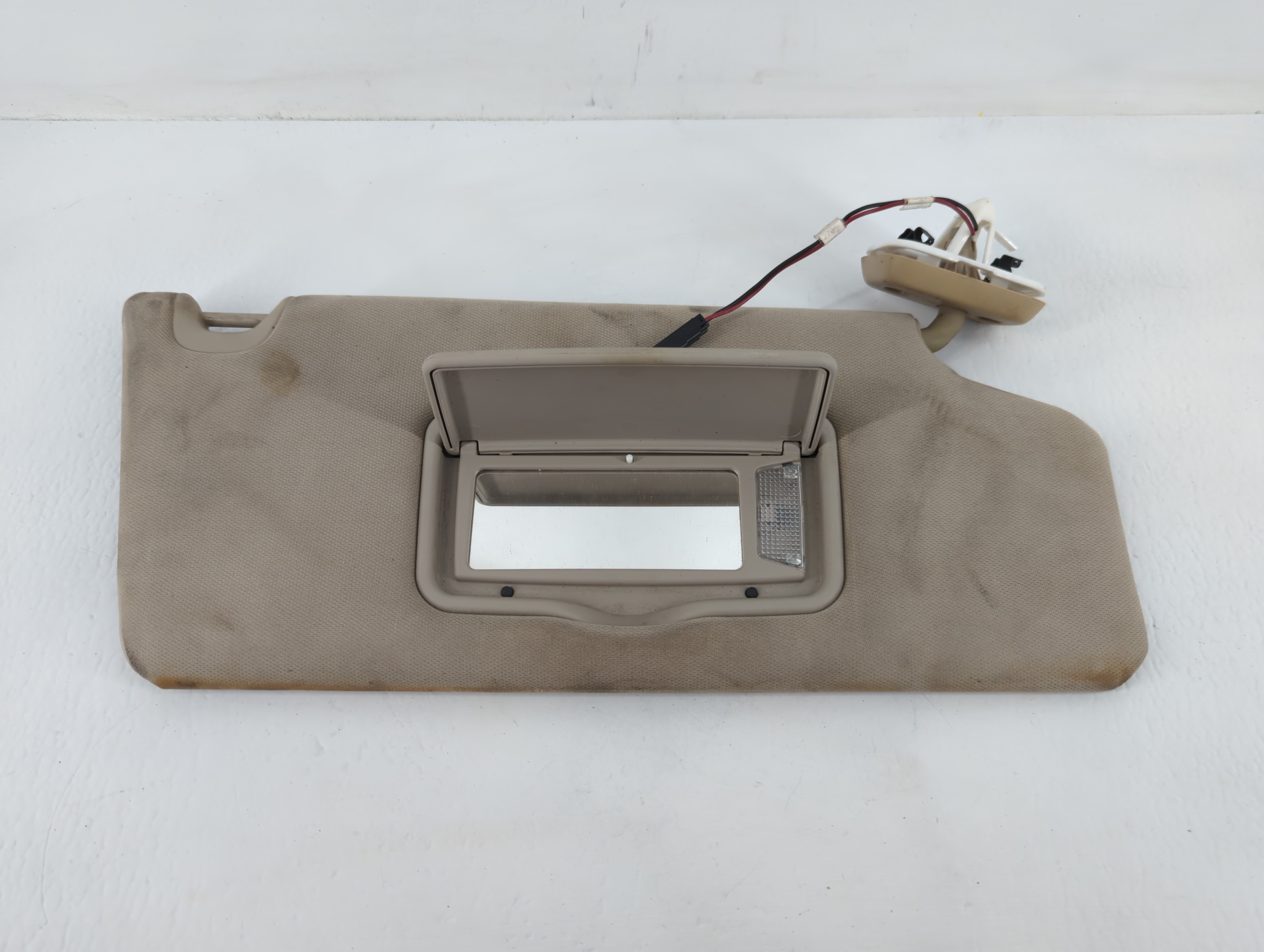 2009-2010 Ford F-150 Passenger Sun Visor Mirror Right Sunvisor Light Tan 673290 - Oemusedautoparts1.com