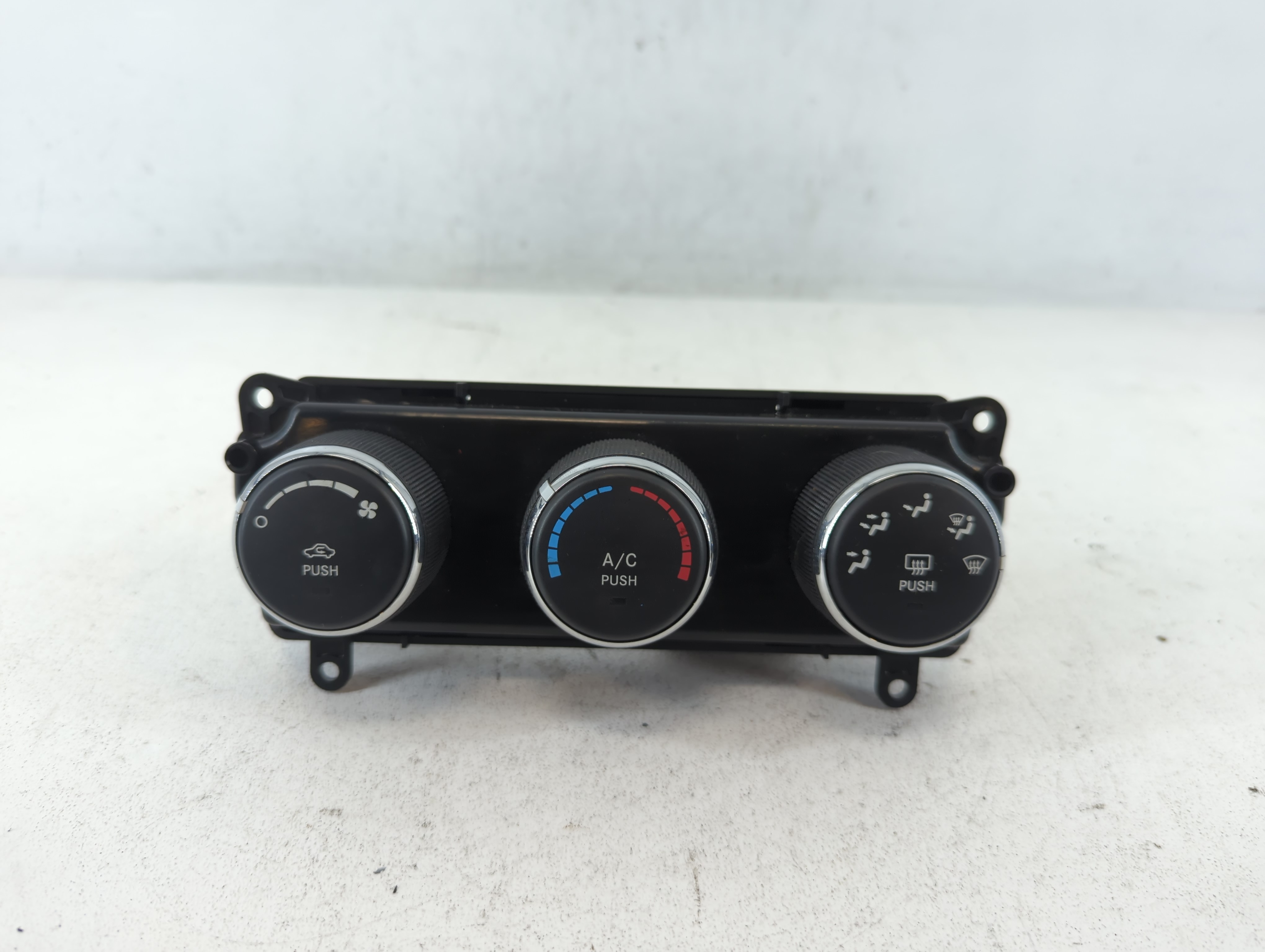 2010-2010 Chrysler Sebring Ac Heater Climate Control P55111949ab 674006 - Oemusedautoparts1.com