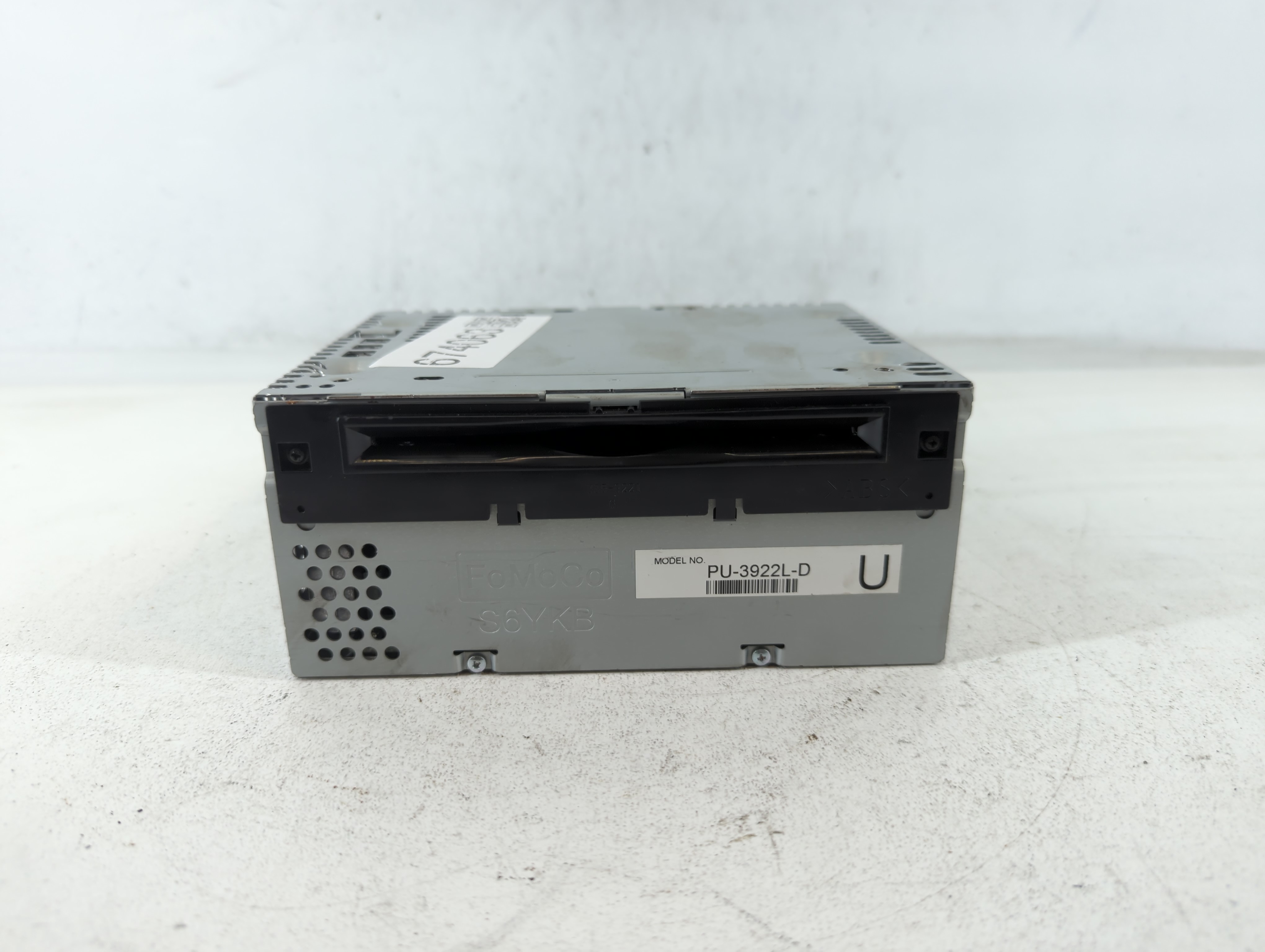 2017 Ford Explorer Am Fm Cd Player Radio Receiver 674063 - Oemusedautoparts1.com