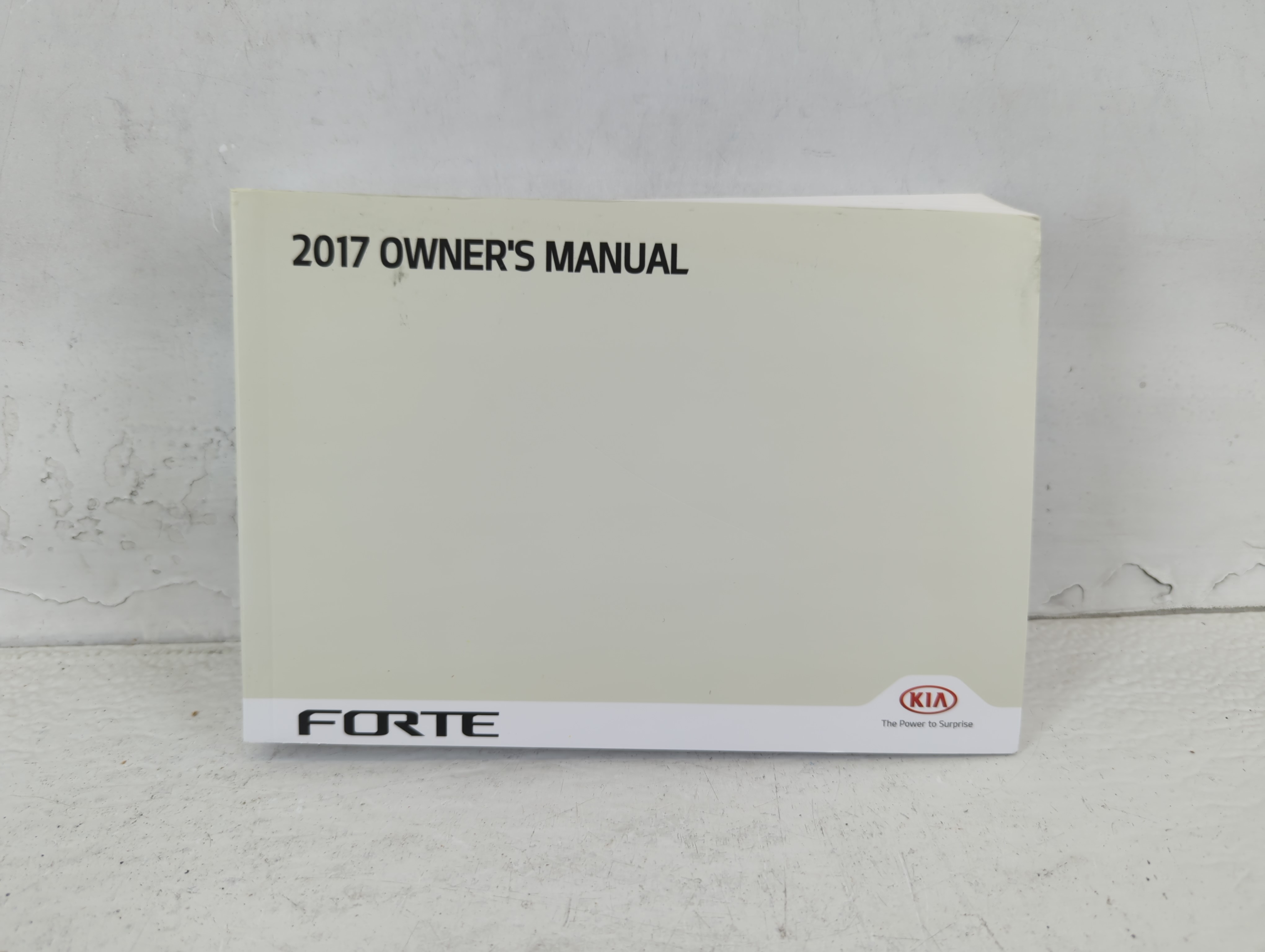 2017 Kia Forte Owners Manual Book Guide 674945 - Oemusedautoparts1.com