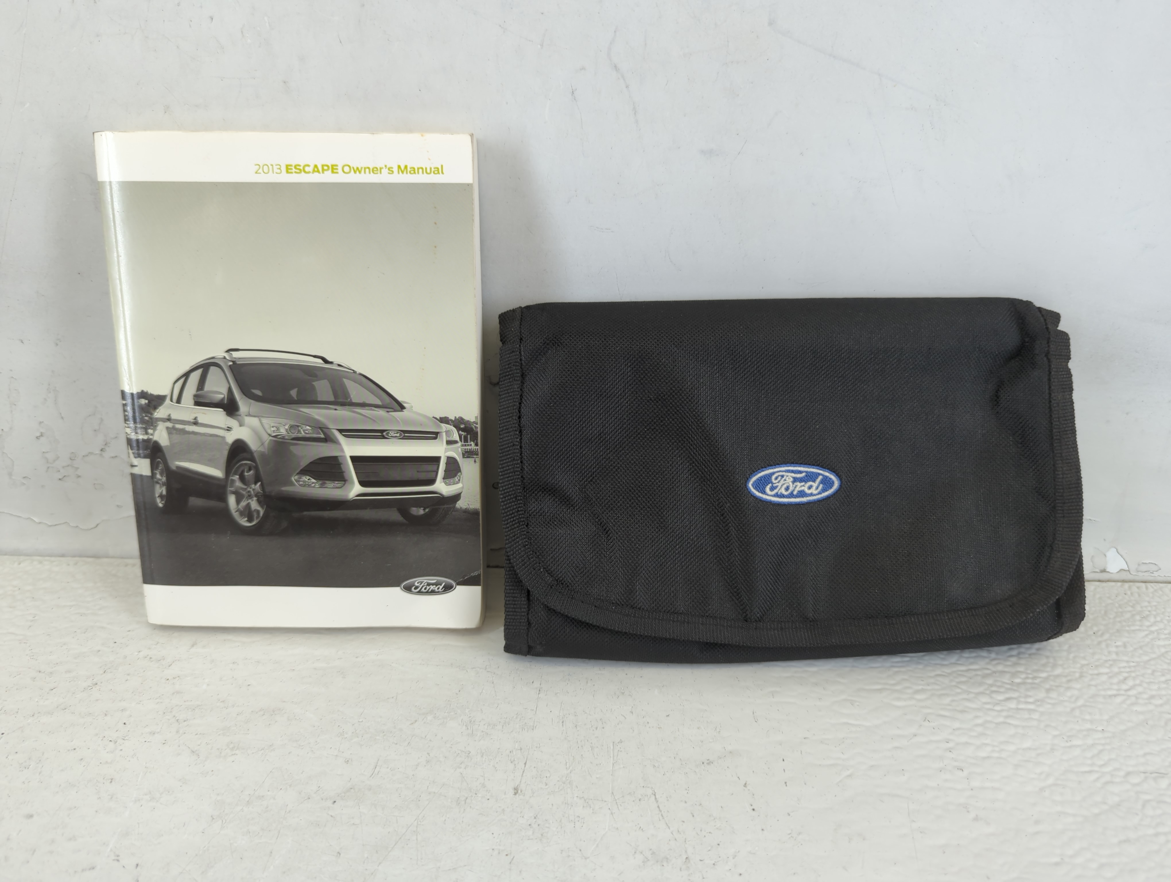Picture of 2013 Ford Escape Owners Manual Book Guide 675021