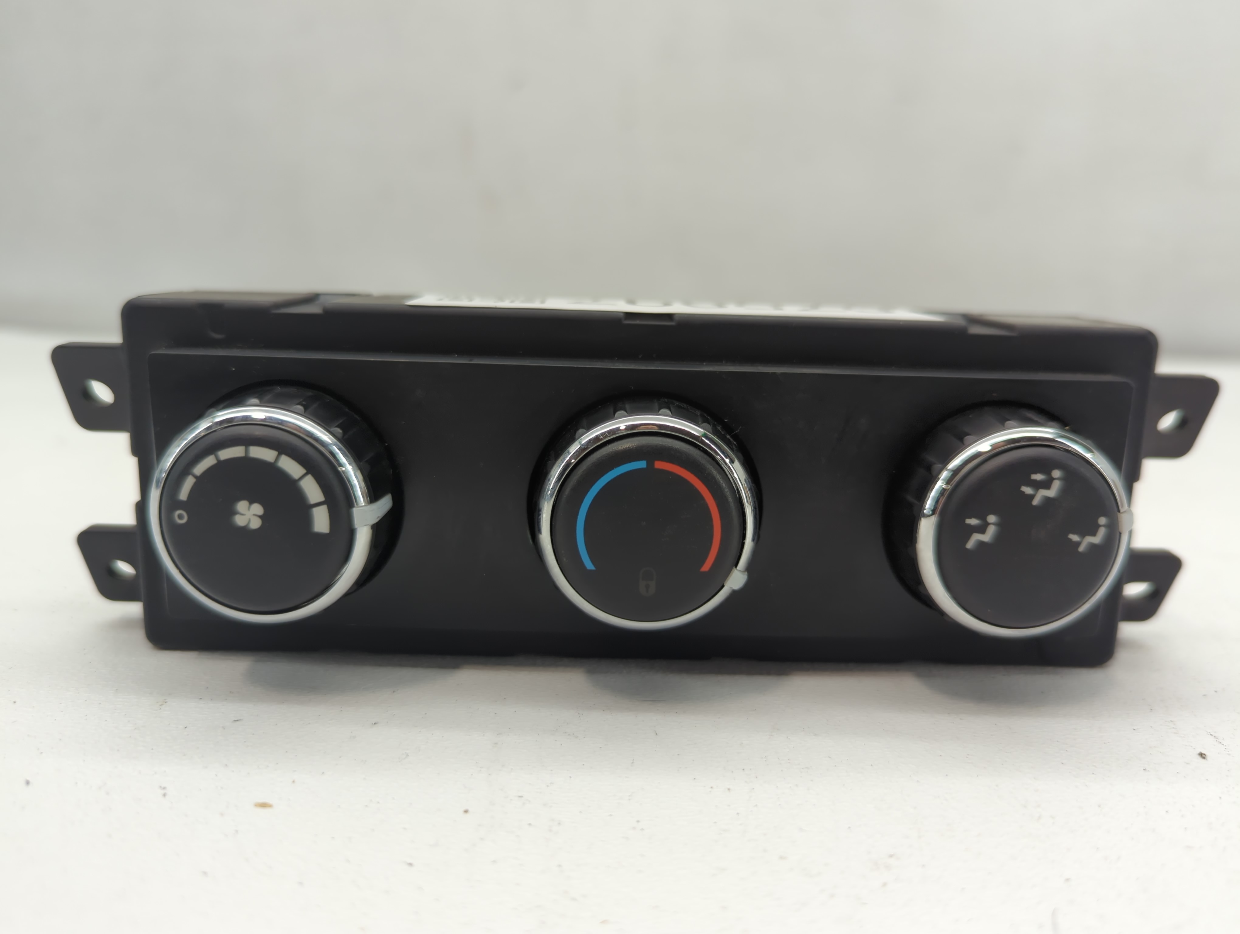 Picture of Dodge Caravan Ac Heater Climate Control 1112210122415|55111312ab 675097