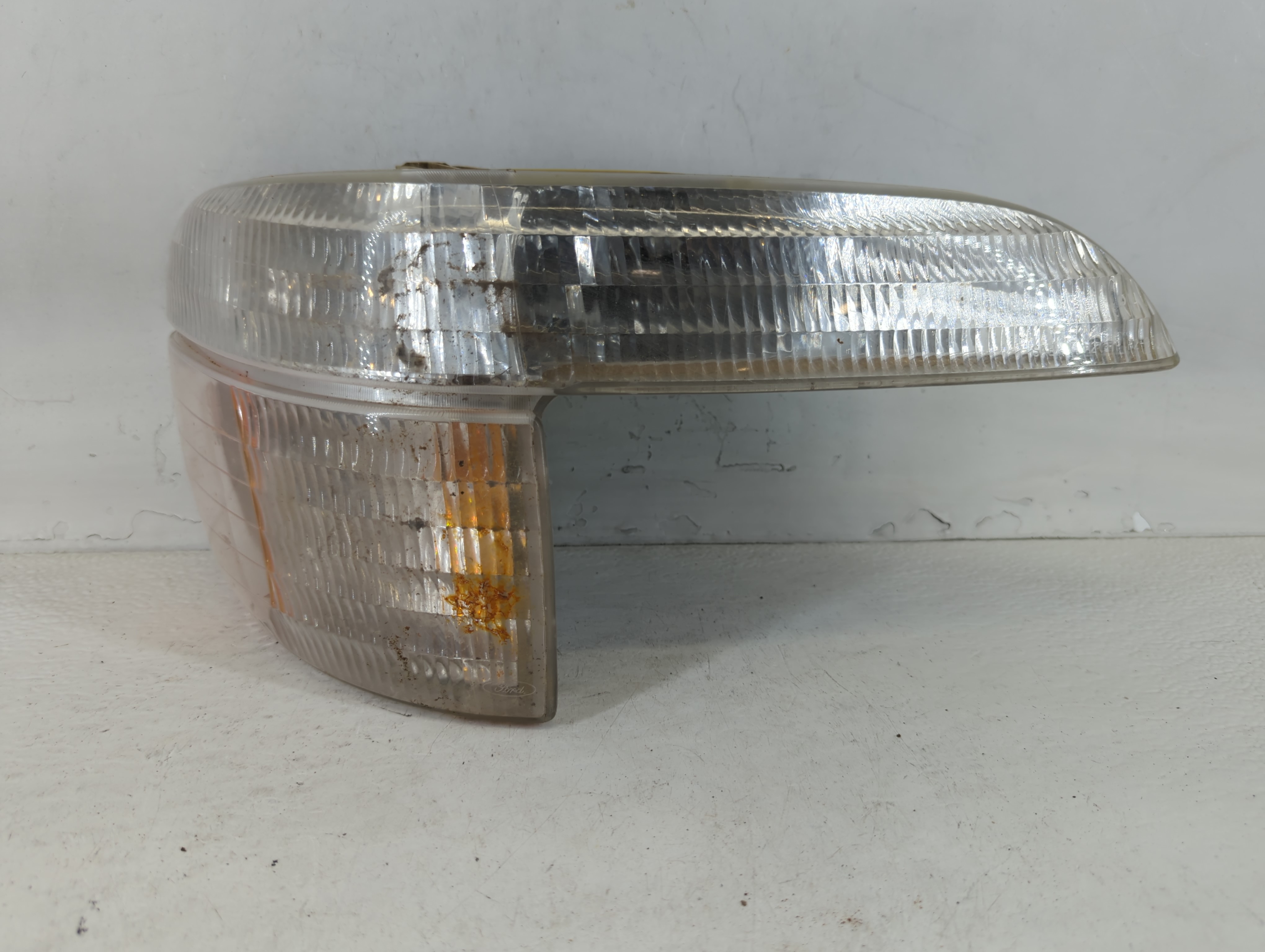 1995-2001 Ford Explorer Driver Left Oem Head Light Headlight Lamp 675323 - Oemusedautoparts1.com