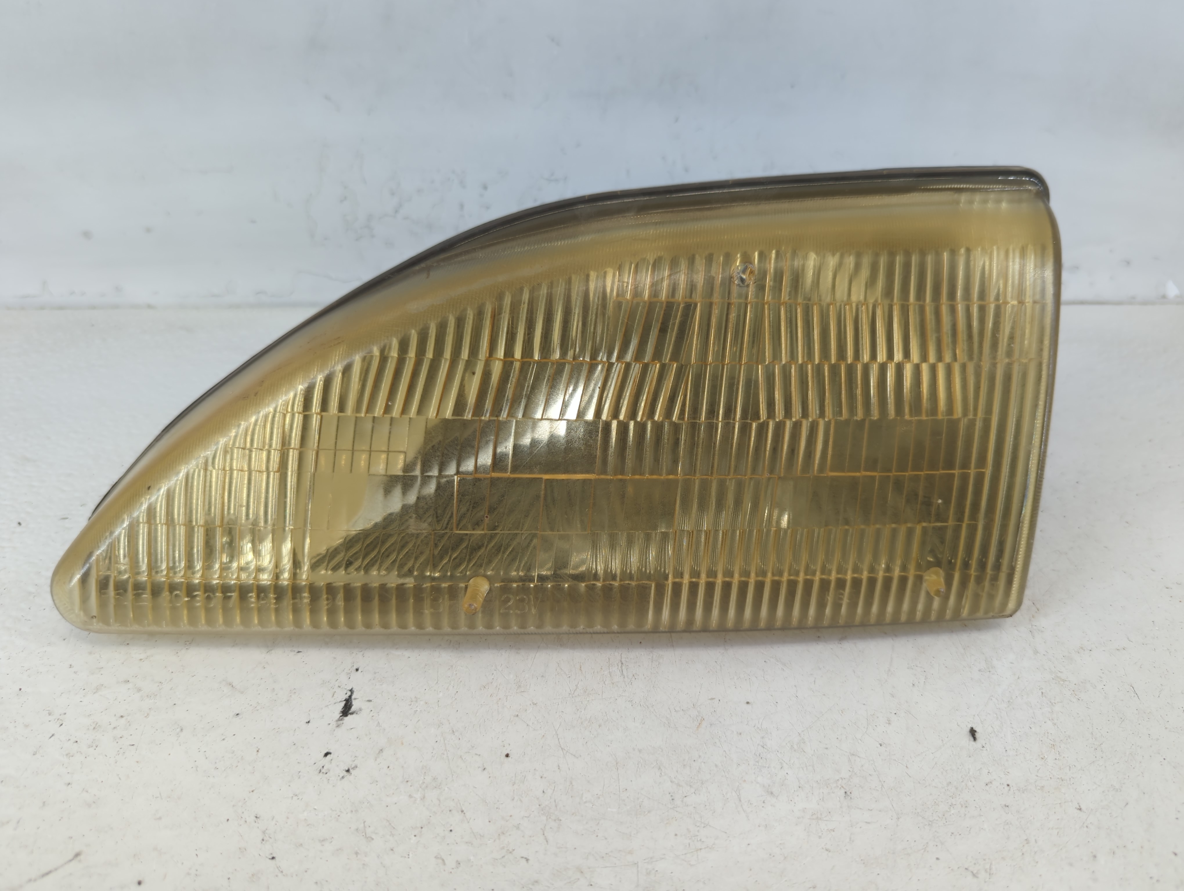 Picture of 1994-1998 Ford Mustang Driver Left Oem Head Light Headlight Lamp 675326