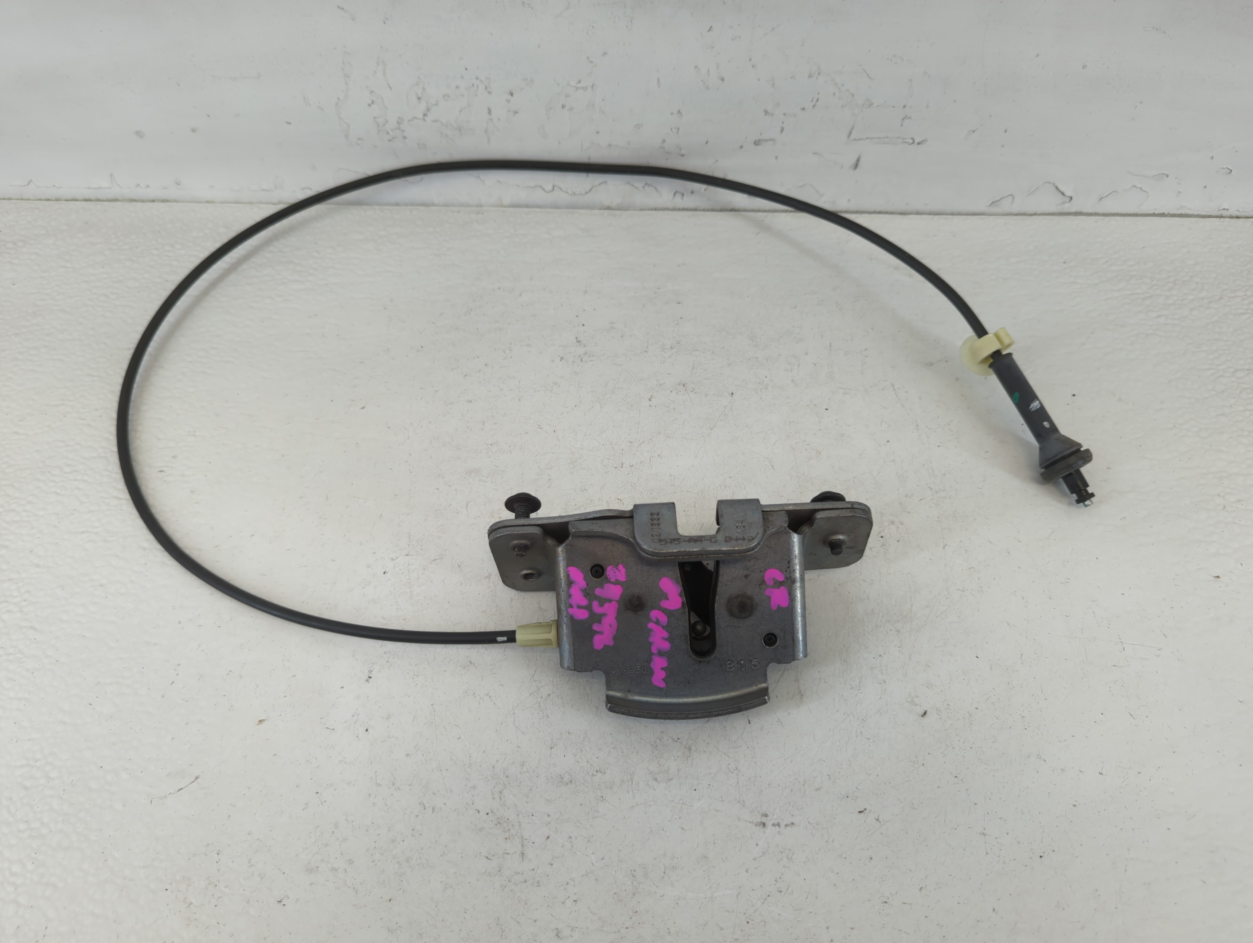2018 Dodge Caravan Hood Latch Assembly 675387 - Oemusedautoparts1.com