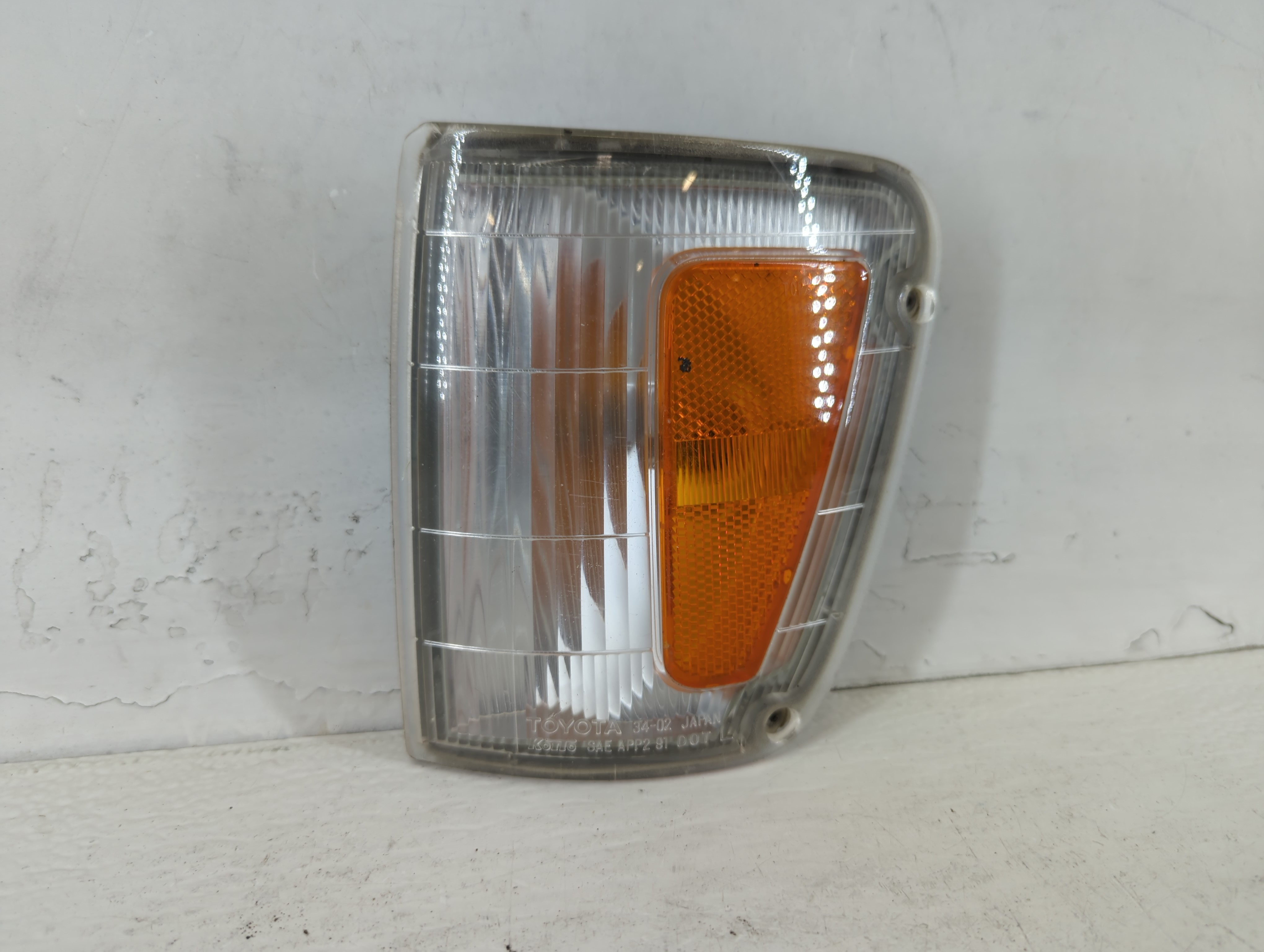 1993-1998 Toyota T100 Driver Left Oem Head Light Headlight Lamp 675440 - Oemusedautoparts1.com