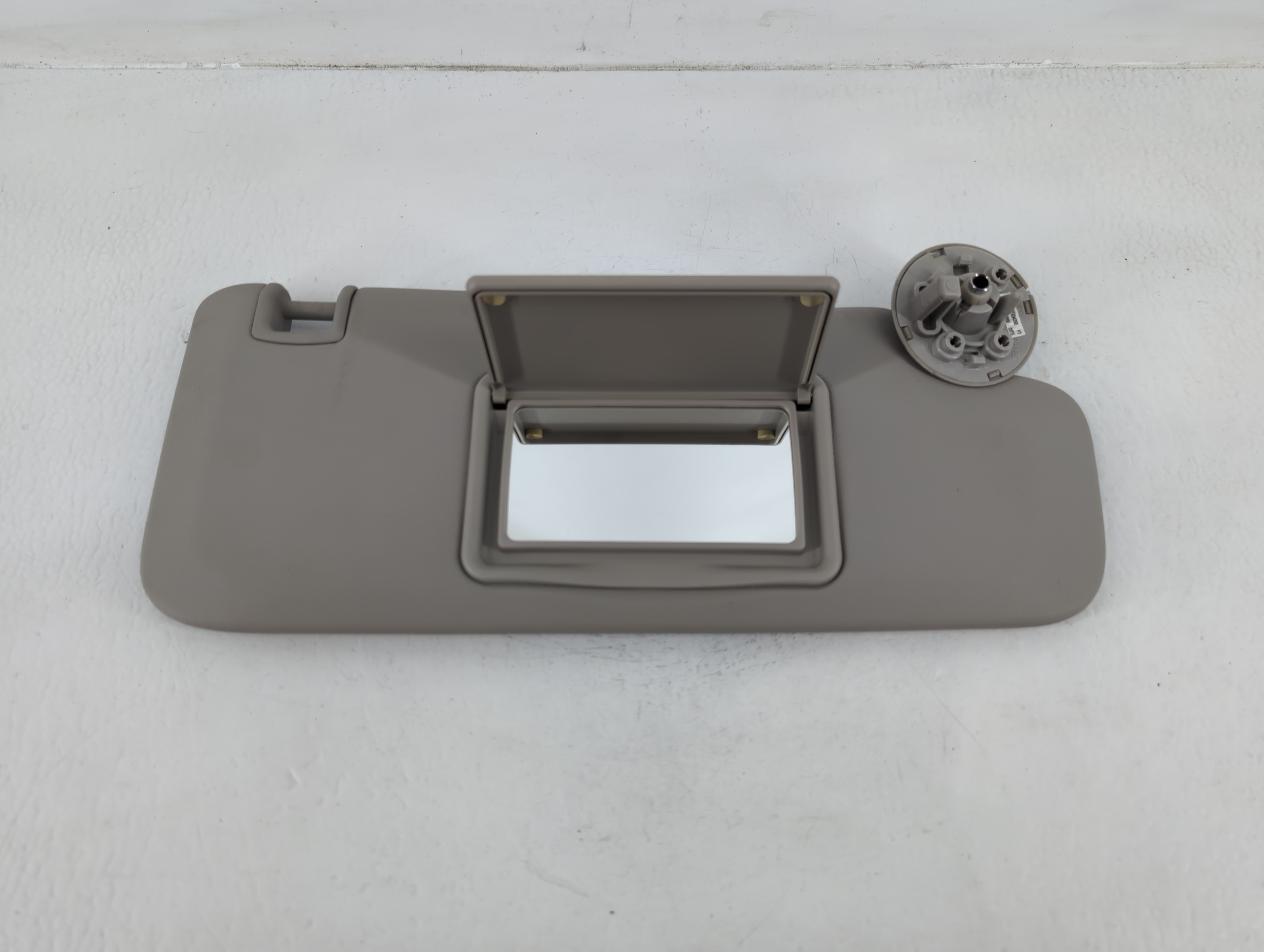 2013-2017 Honda Accord Passenger Sun Visor Mirror Right Sunvisor Beige 675777 - Oemusedautoparts1.com