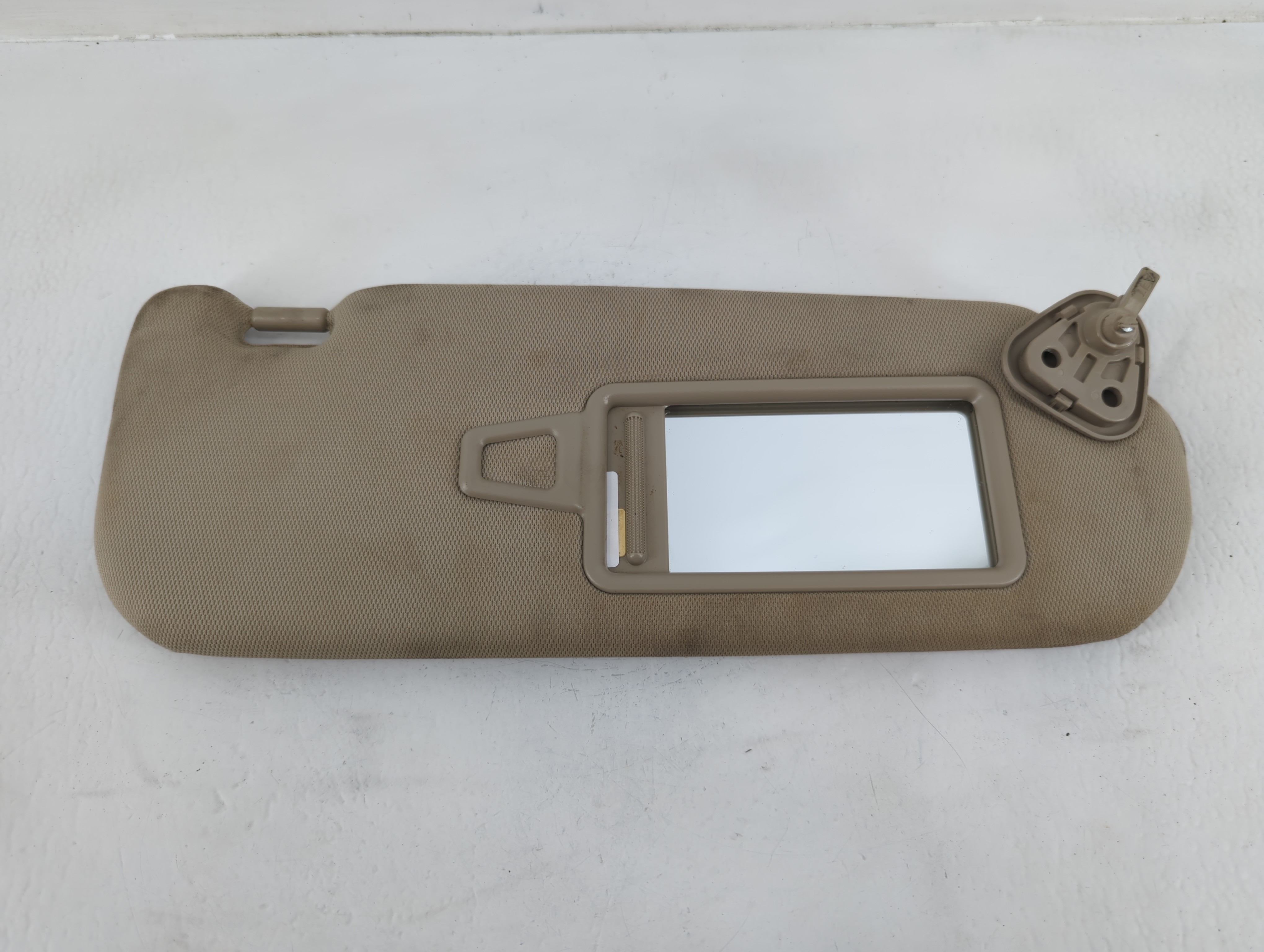 2011-2016 Kia Optima Passenger Sun Visor Mirror Right Sunvisor Beige 675916 - Oemusedautoparts1.com