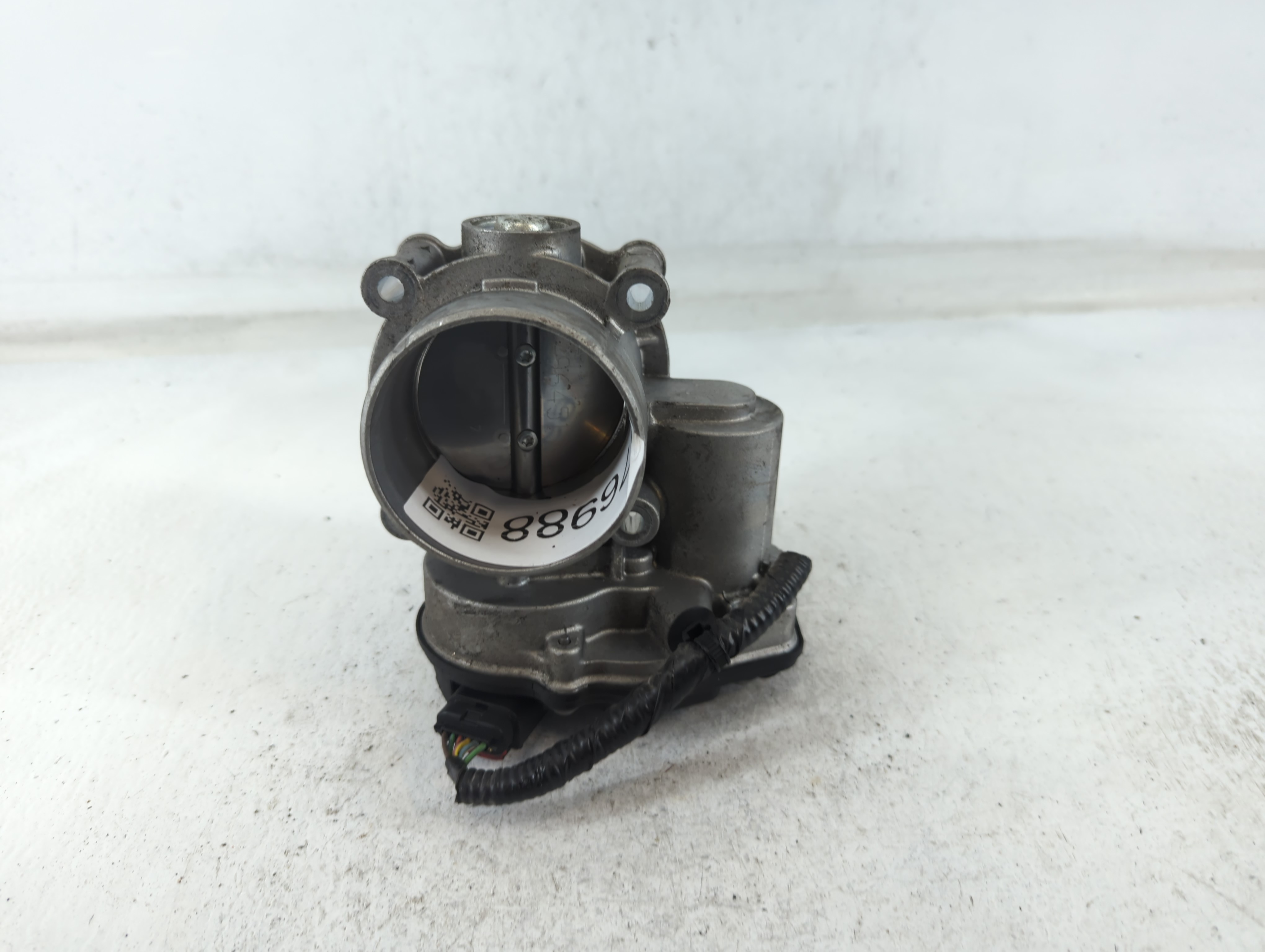 2013-2018 Ford C-max Throttle Body 676988 - Oemusedautoparts1.com