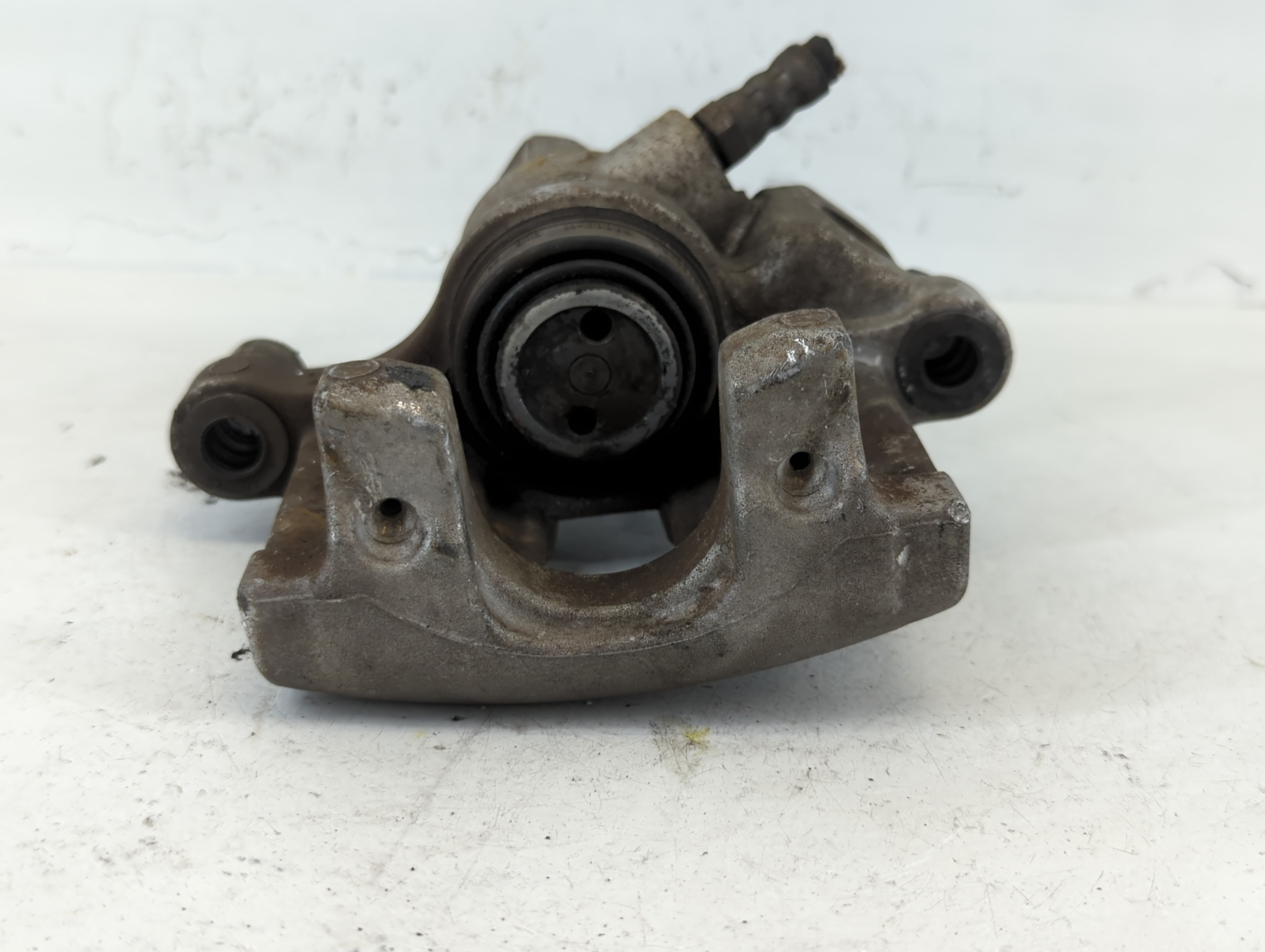 2008-2017 Mazda 5 Front Driver Left Brake Caliper 677247 - Oemusedautoparts1.com