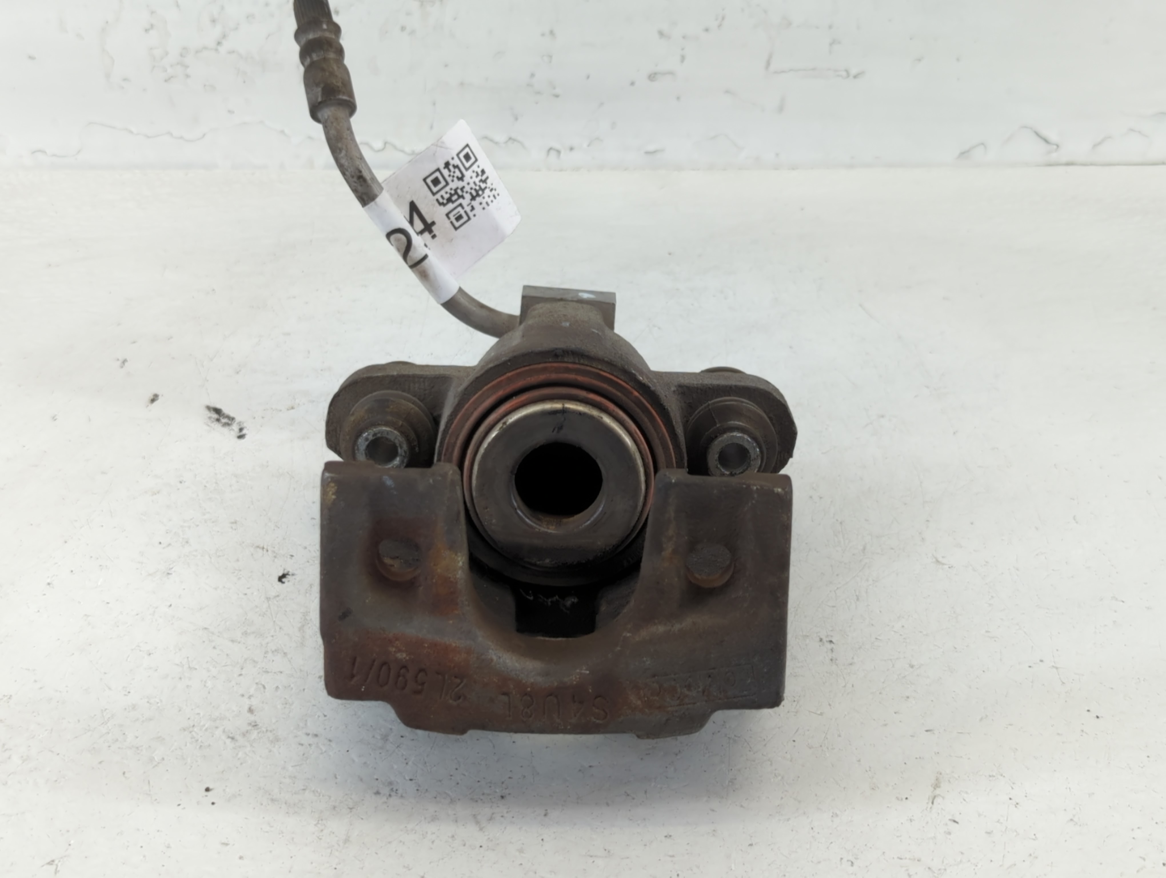 1998-2000 Ford Explorer Brake Master Cylinder 677254 - Oemusedautoparts1.com