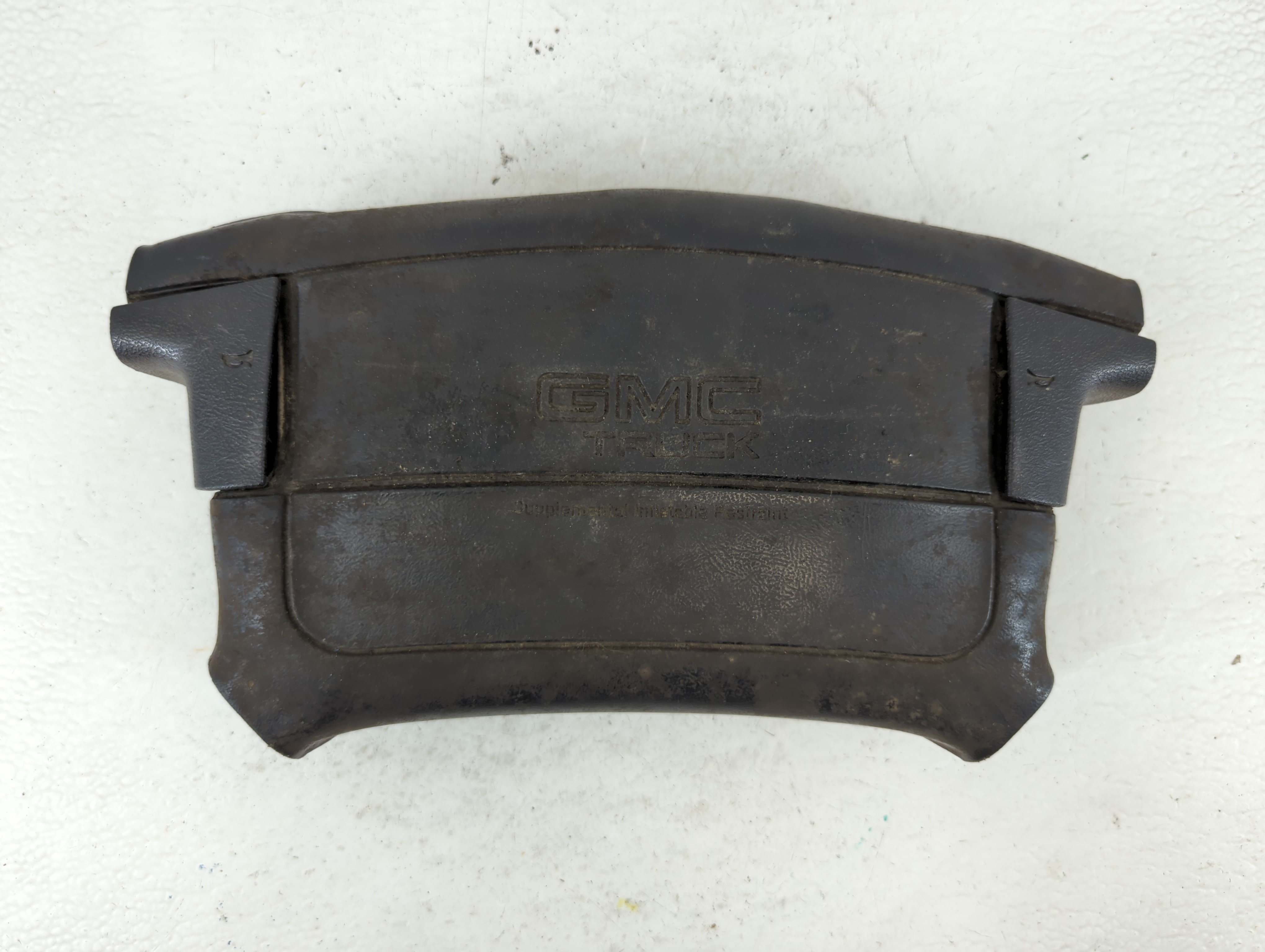 Picture of 1993-1995 Gmc Safari Air Bag Driver Left Steering Wheel Mounted 677515