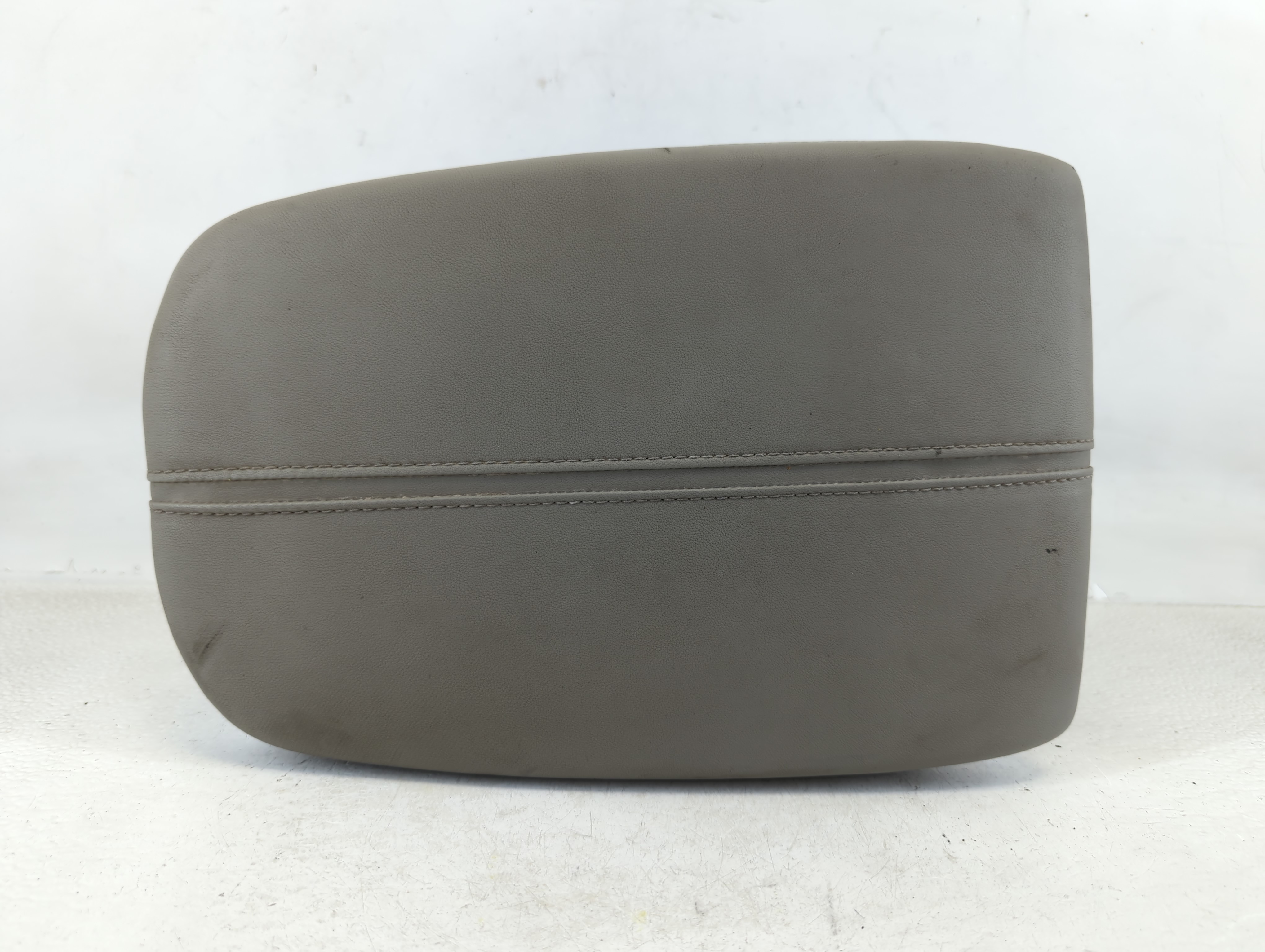Picture of 2015-2020 Acura Tlx Center Console Armrest Cover Lid Grey 678037