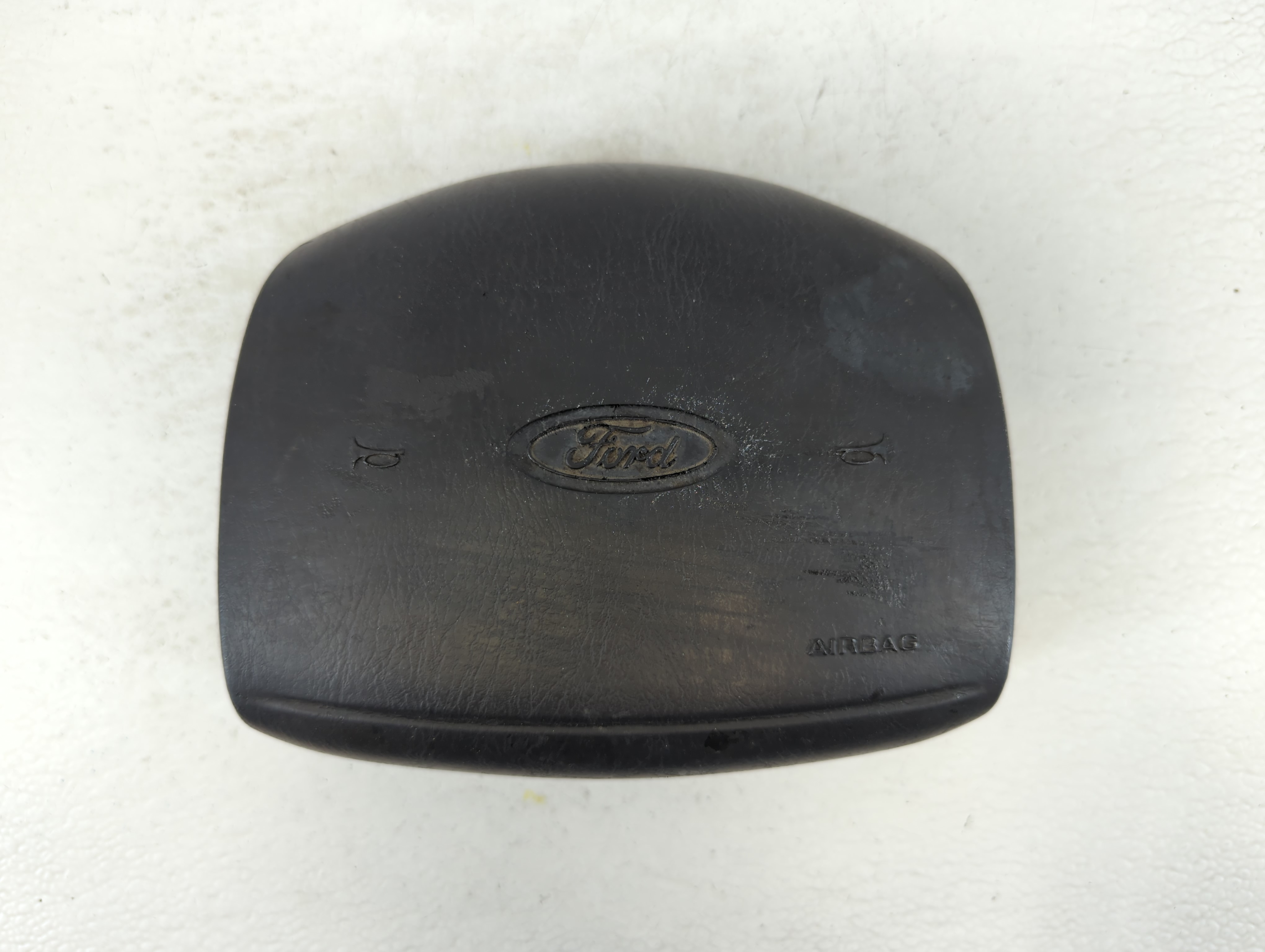 1998-1998 Ford F-250 Air Bag Driver Left Steering Wheel Mounted 678060 - Oemusedautoparts1.com