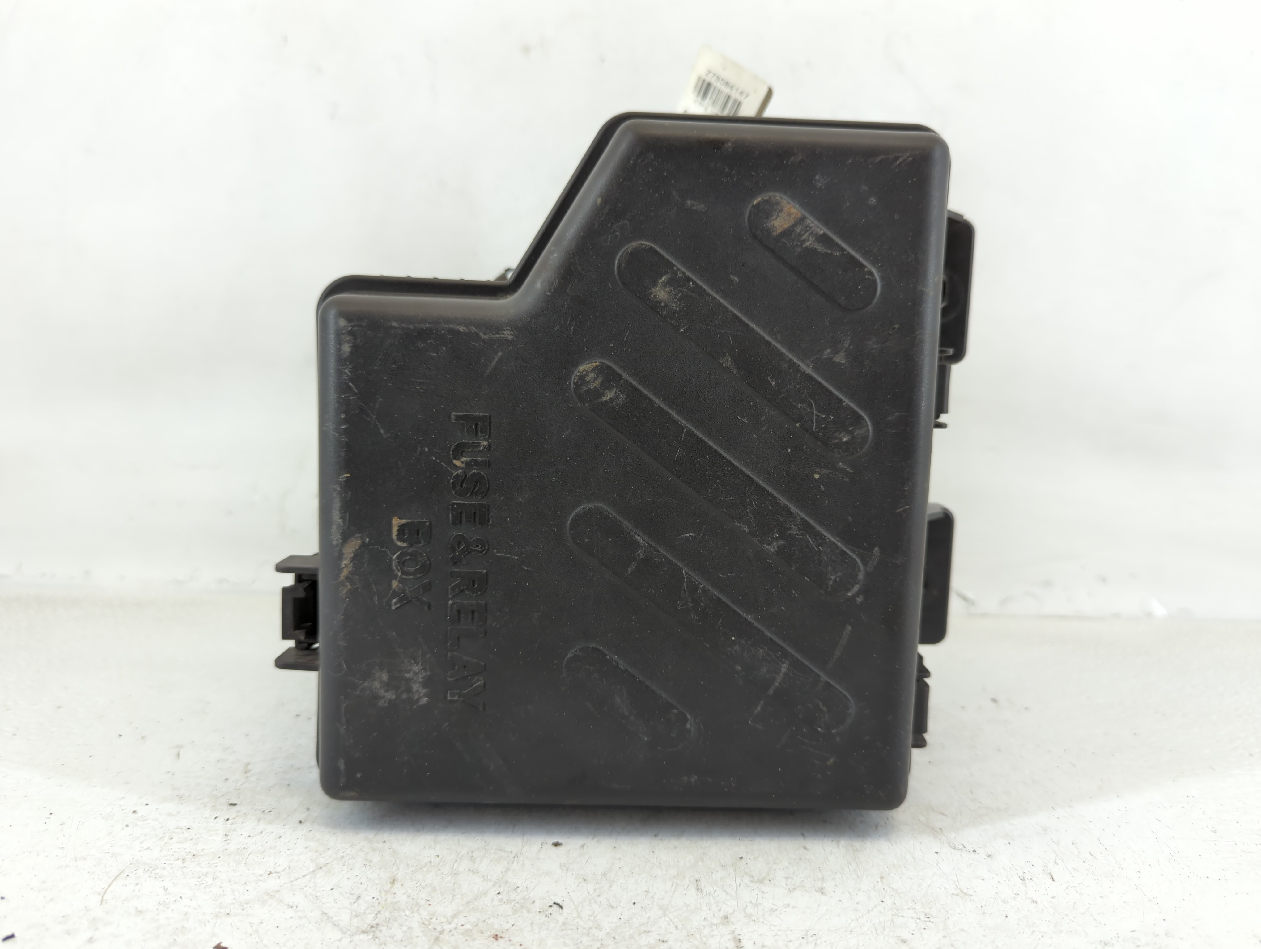 Picture of 2010-2012 Hyundai Santa Fe Fusebox Fuse Box Relay Module 678249