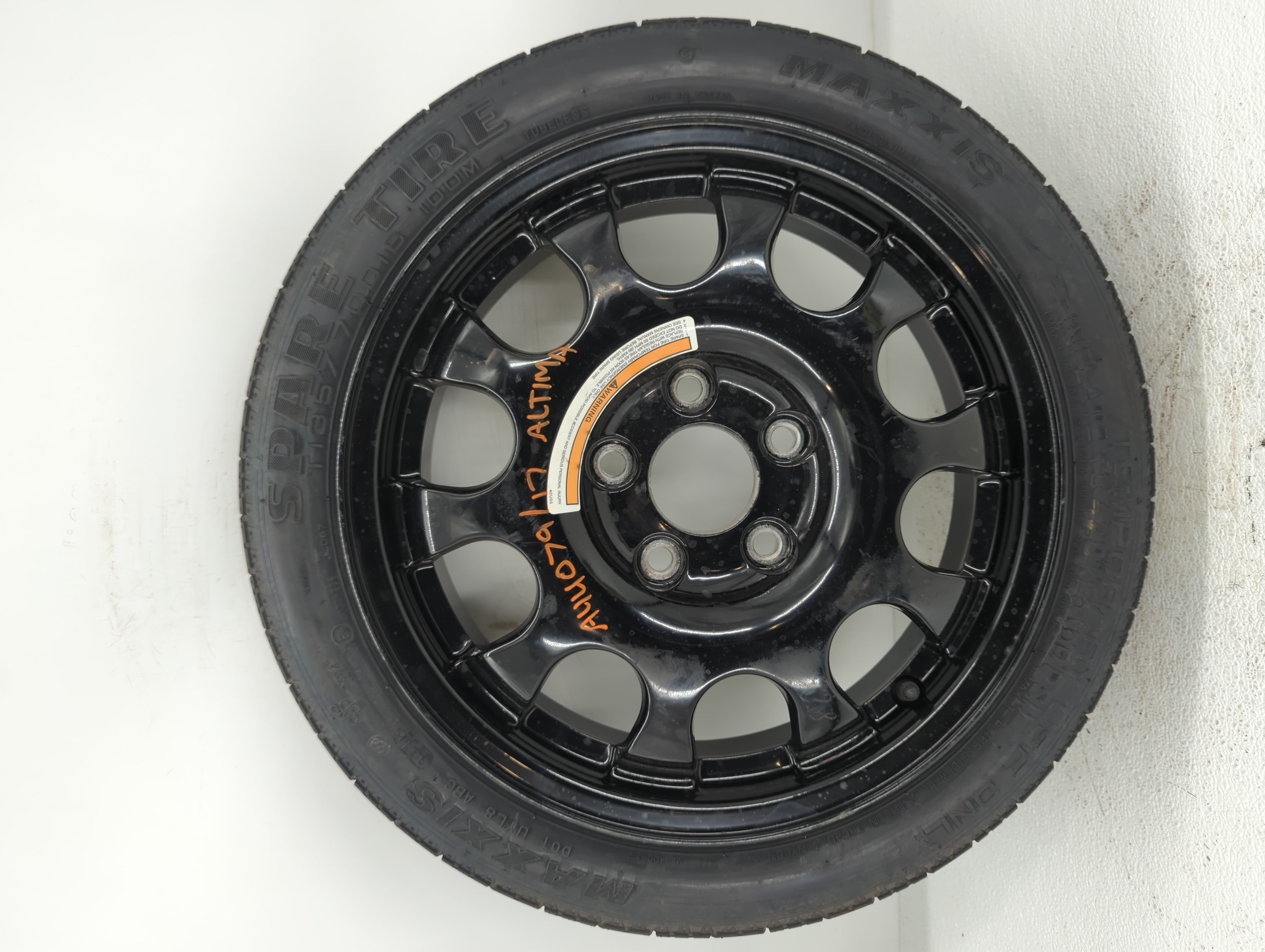 Picture of 2003-2007 Honda Accord Spare Donut Tire Wheel Rim Oem 679576