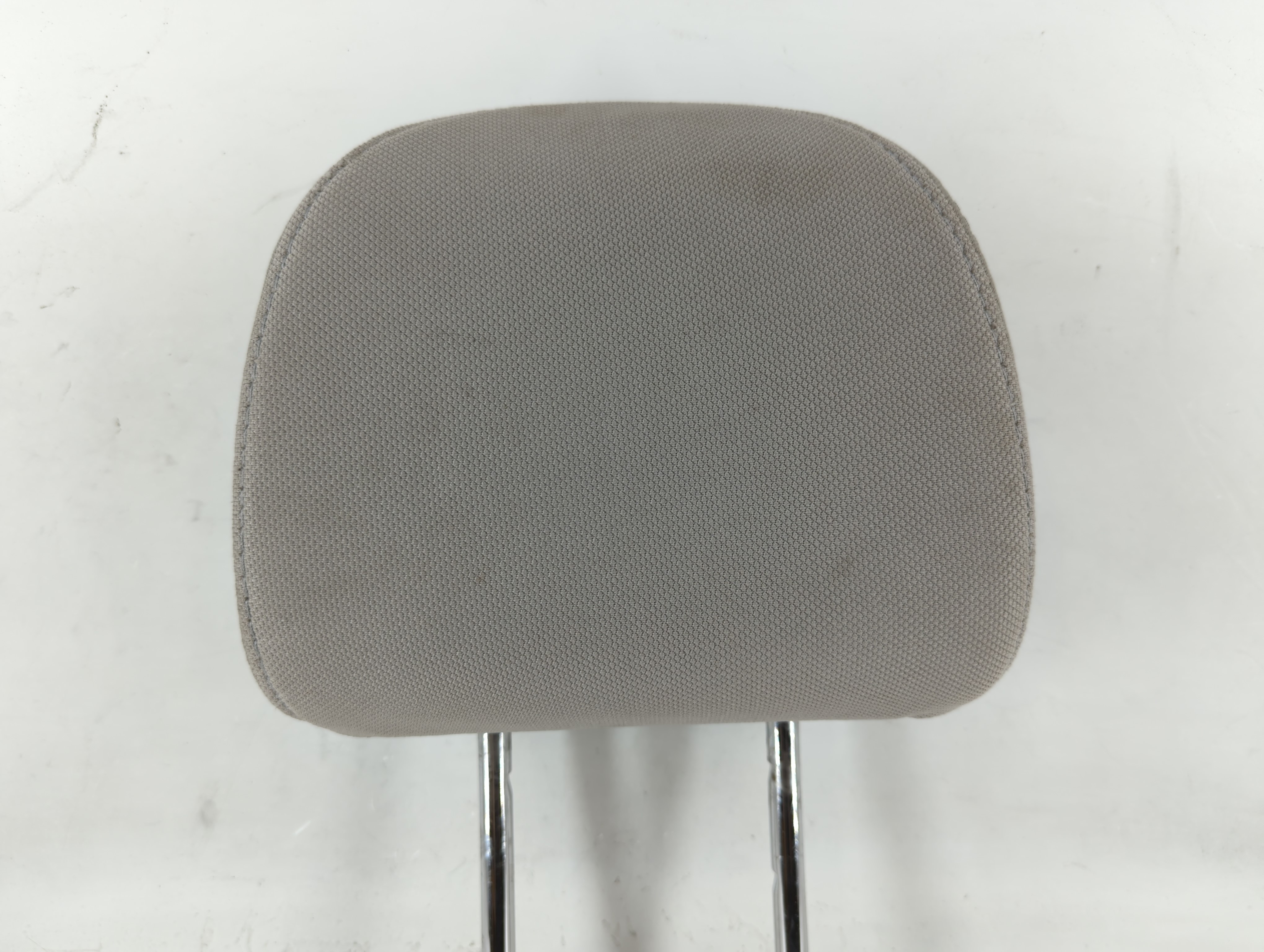 Picture of 2015 Subaru Forester Headrest Head Rest Front Driver Passenger Seat Grey 679916