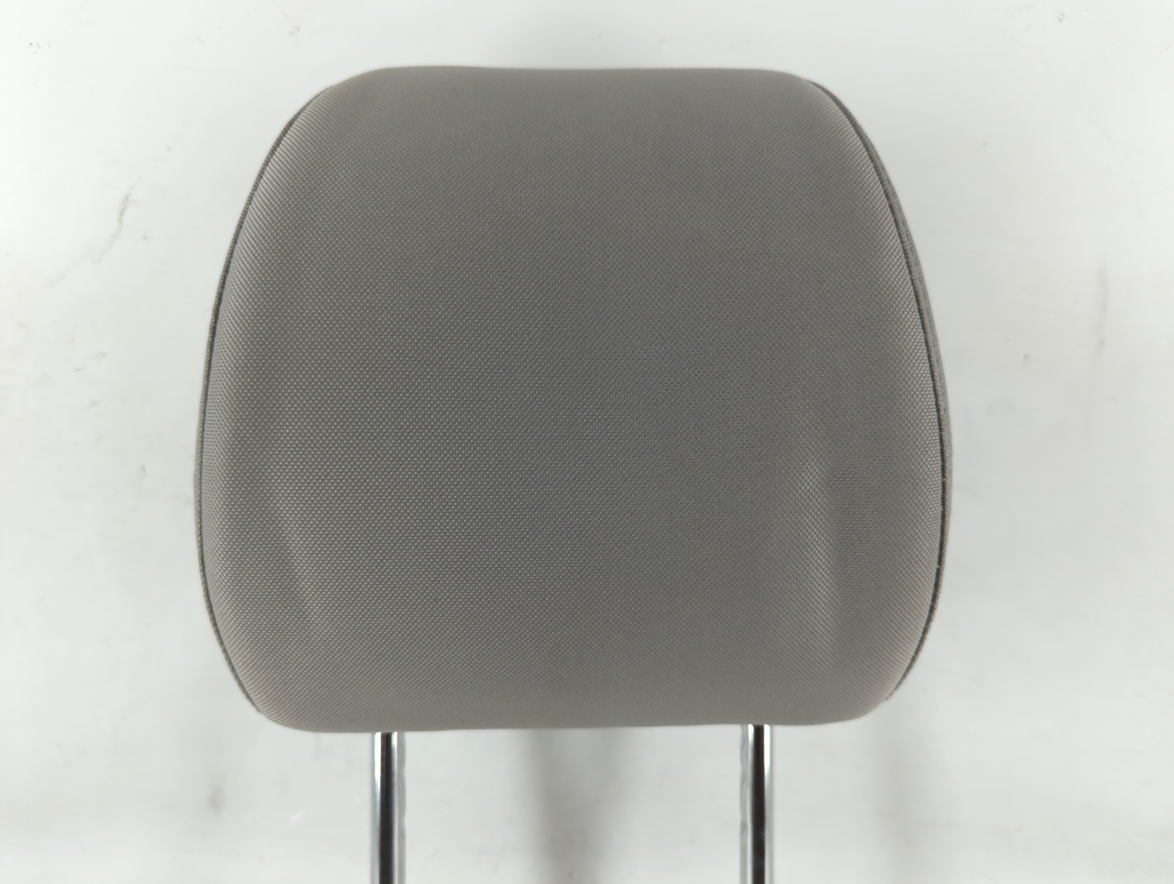 2019 Hyundai Tucson Headrest Head Rest Front Driver Passenger Seat 680011 - Oemusedautoparts1.com