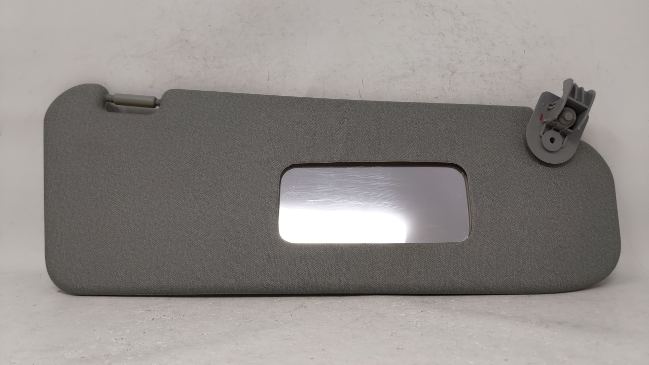 2004-2011 Chevrolet Aveo Passenger Right Sun Visor Sunvisor Gray 68007 - Oemusedautoparts1.com