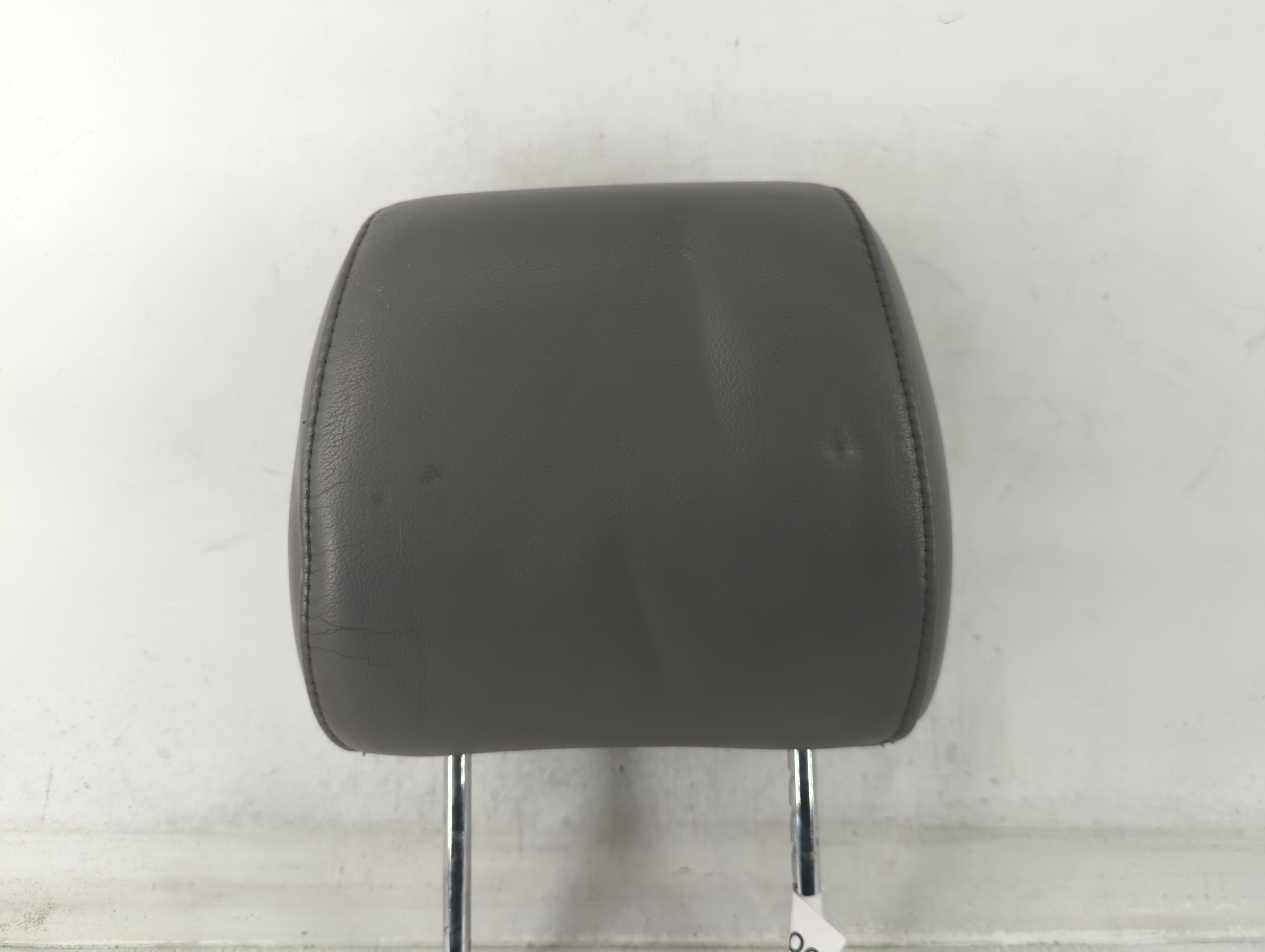 2010 Toyota Sienna Headrest Head Rest Front Driver Passenger Seat 680105 - Oemusedautoparts1.com