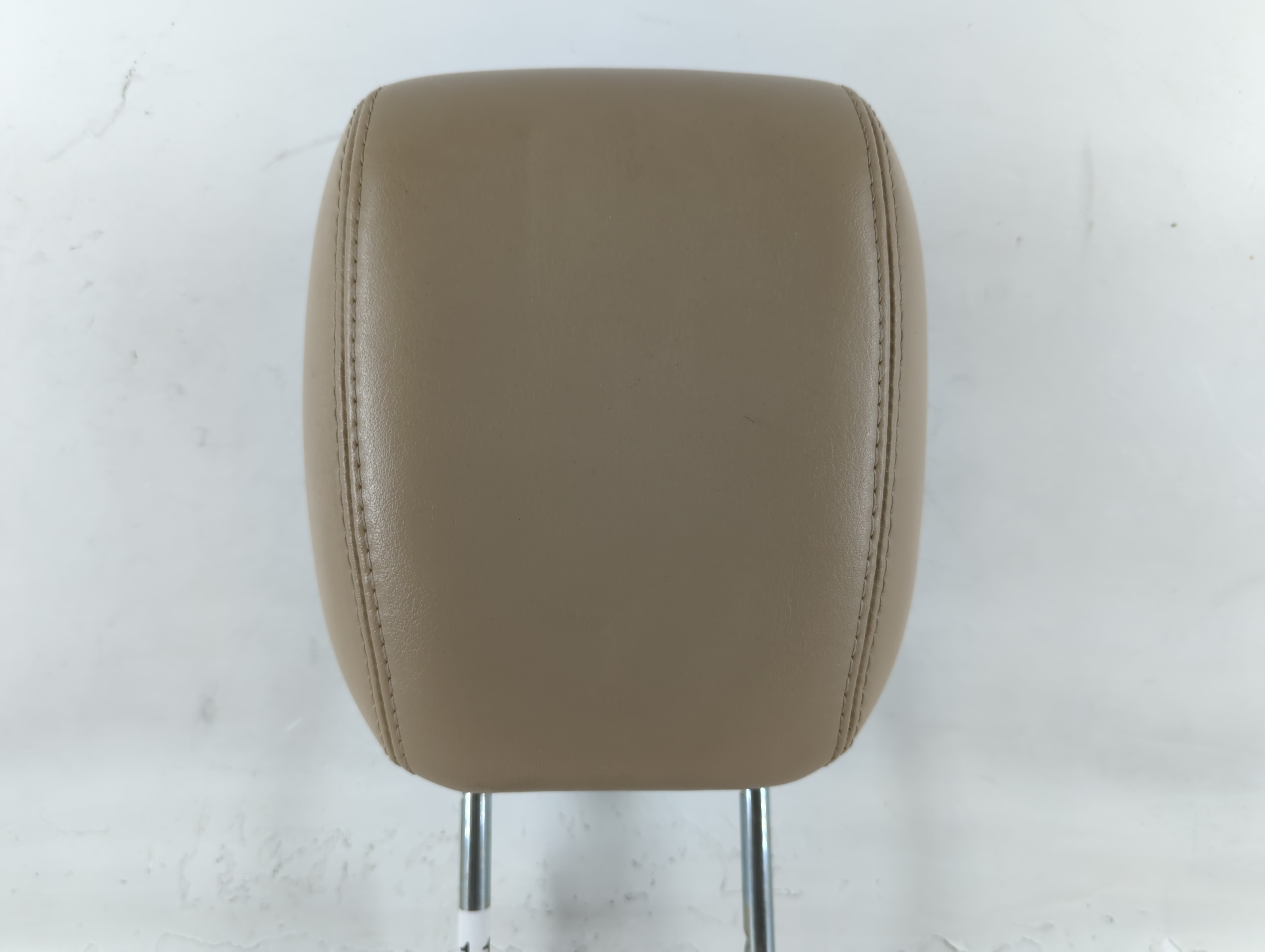 Gmc Acadia Headrest Head Rest Front Driver Passenger Seat Beige 680113 - Oemusedautoparts1.com
