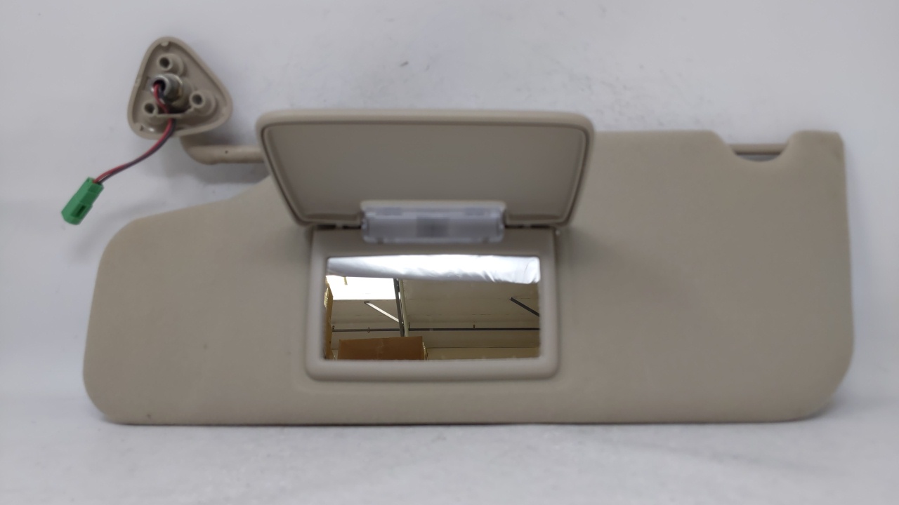 Picture of 2008 Ford Taurus Driver Sun Visor Mirror Left Sunvisor Tan 68020